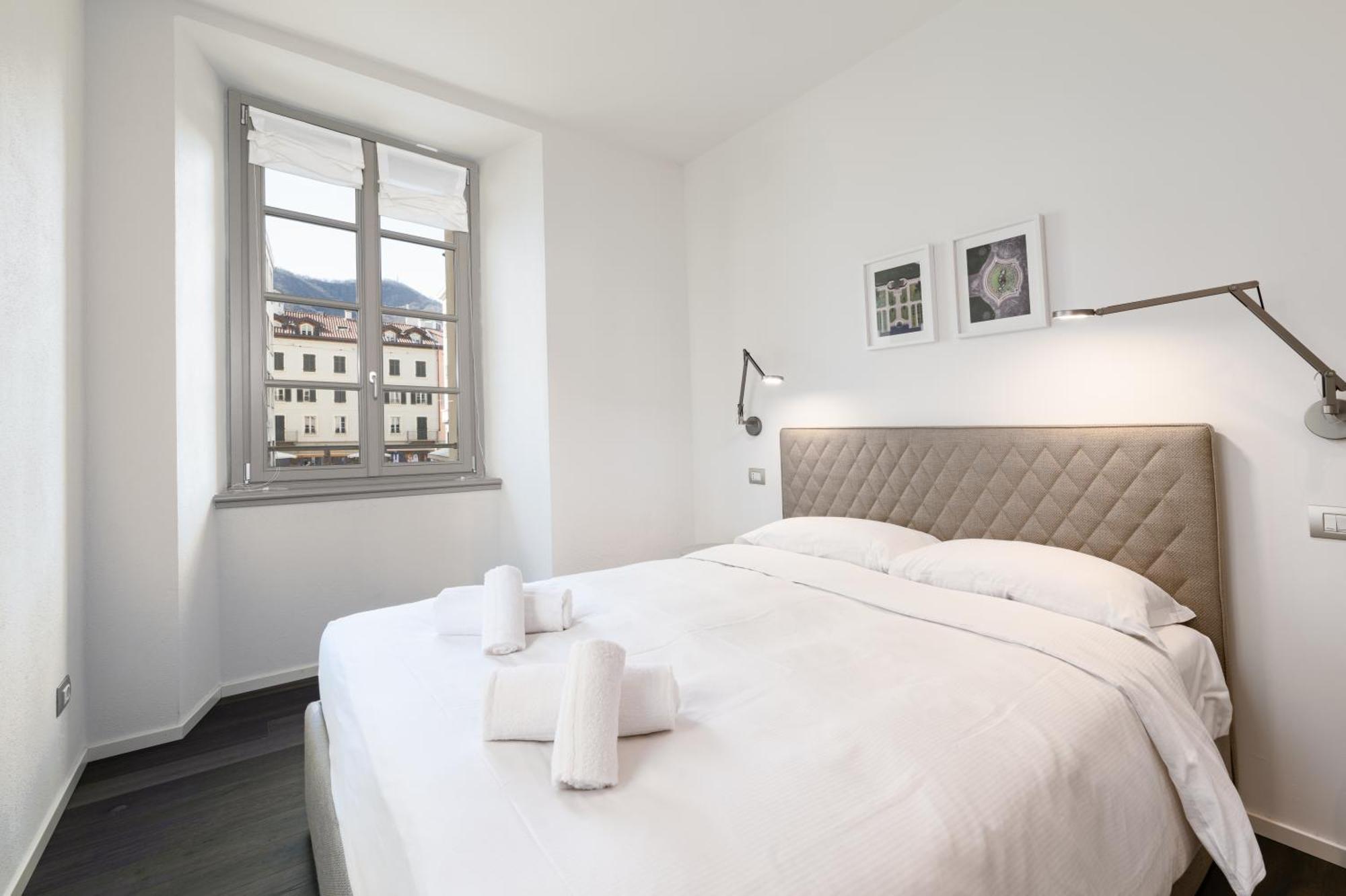 Palazzo La Cortesella - Modern Design & Location *