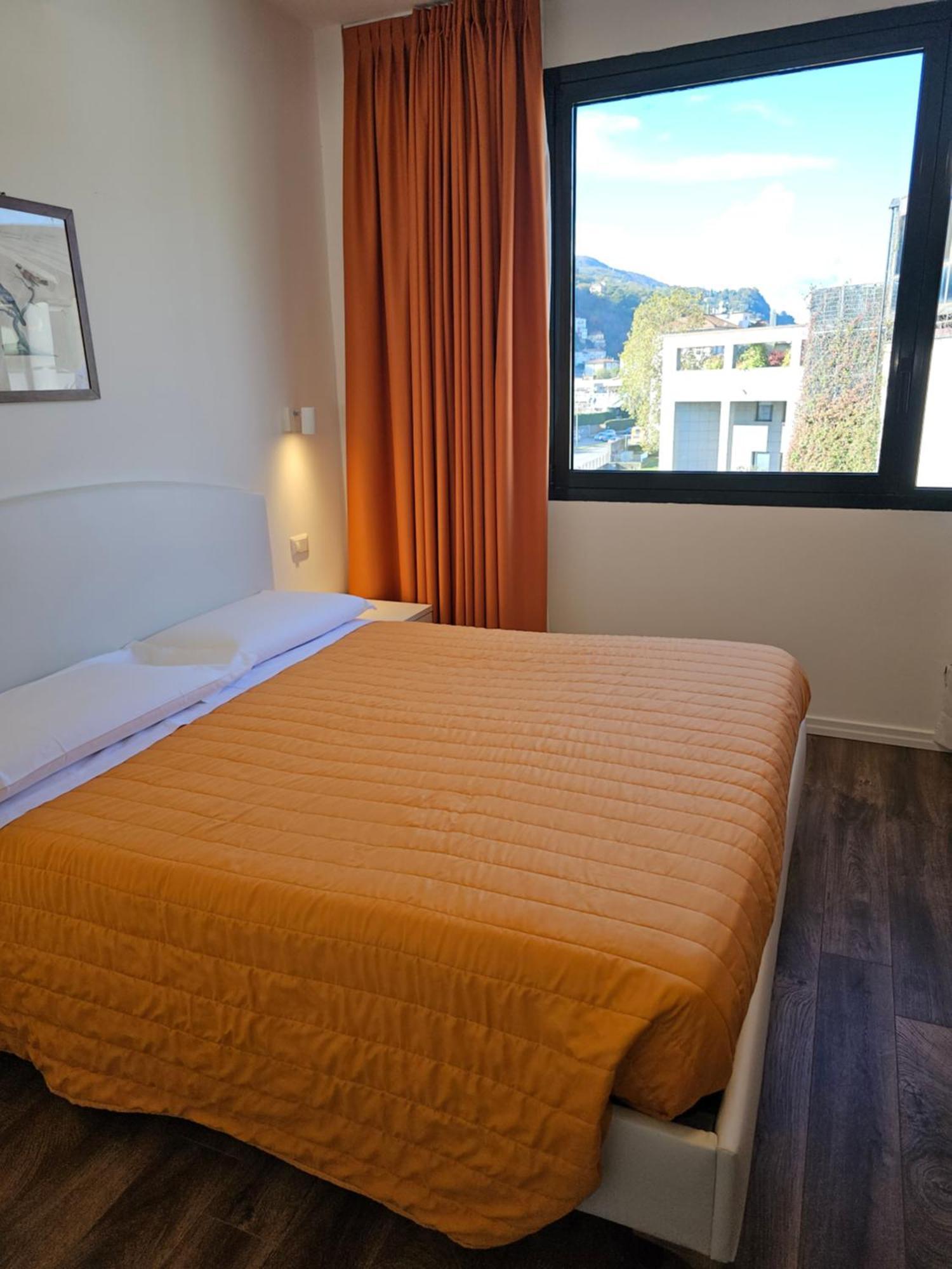 Victoria Royal Garden 3*