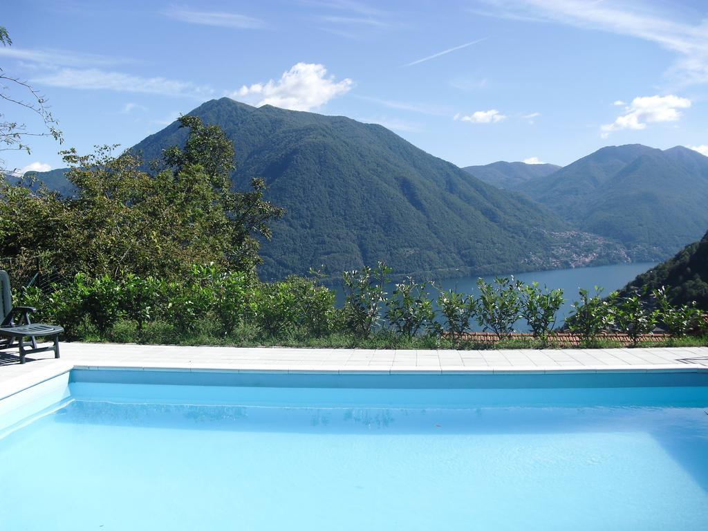 Rosa Villa Argegno