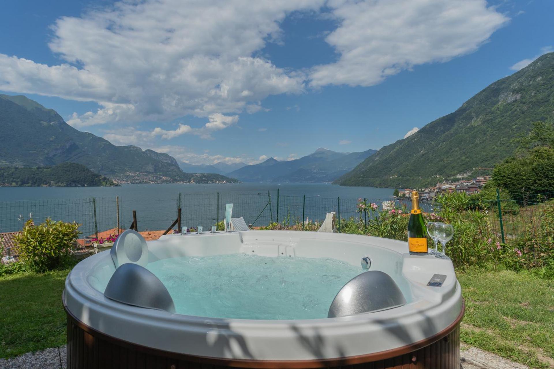 Villa La Romantica By Rentbeat *