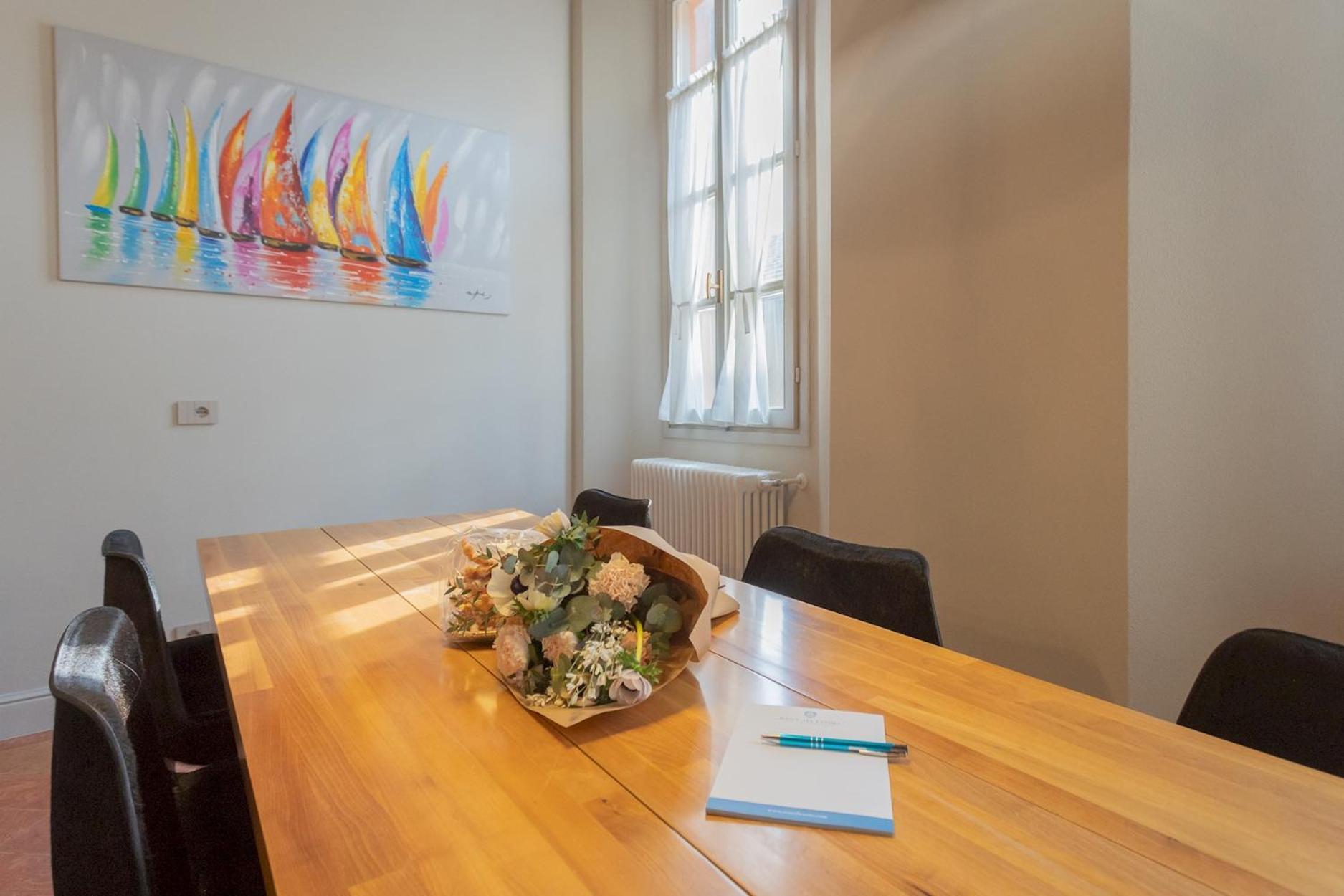 Design By Rent Apartment