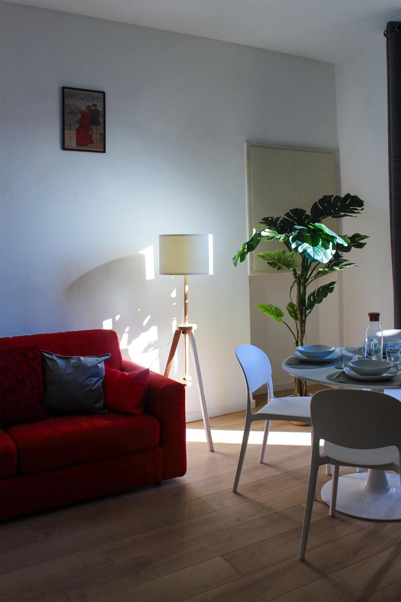 Apartment Comostay Como