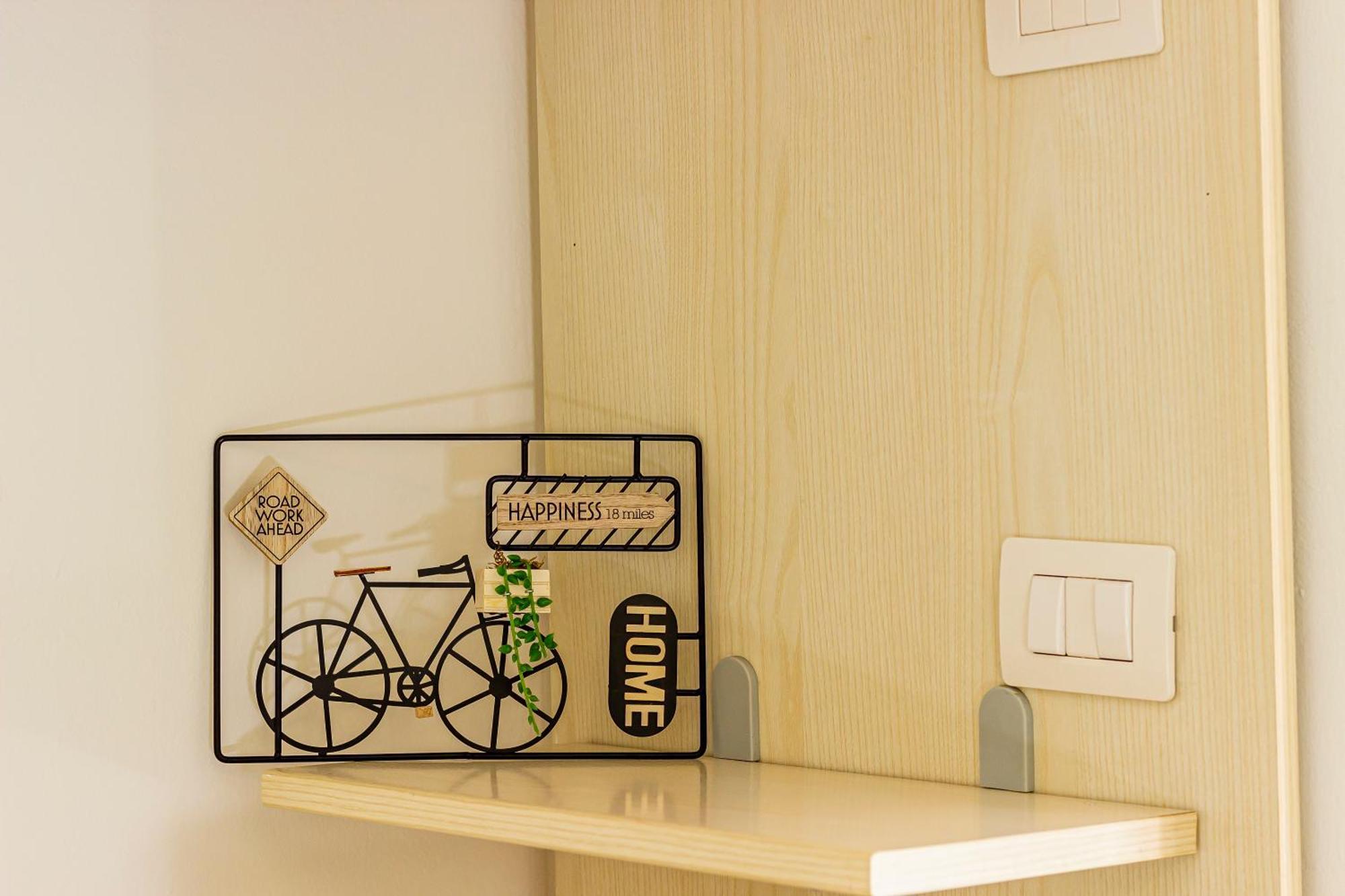 Private Garden & Garage - Self Check-in & Remote Access Como