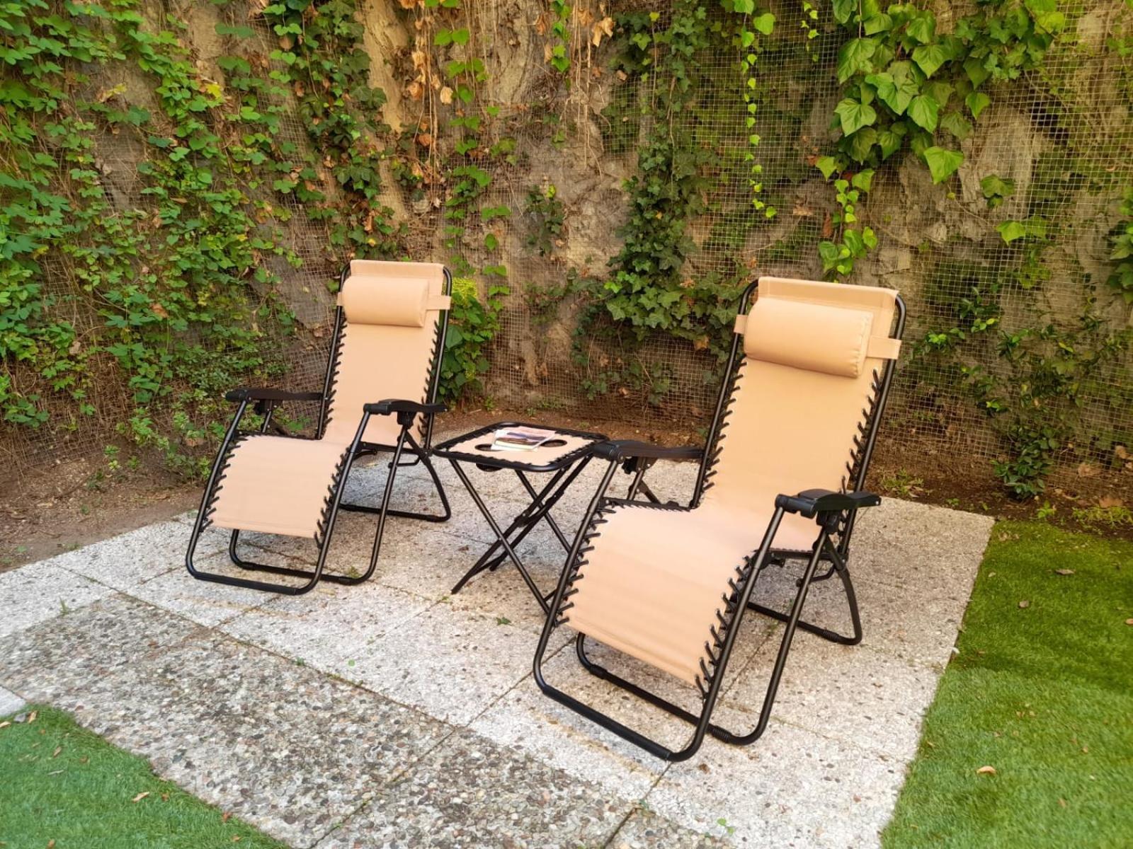 Private Garden & Garage - Self Check-in & Remote Access Apartment Como