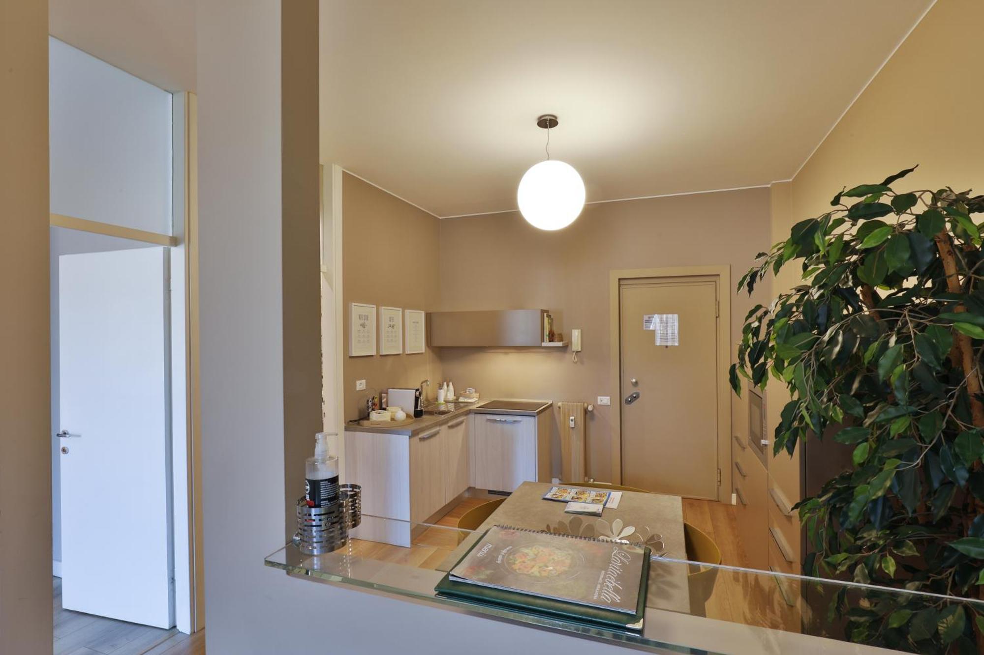 Como Lake Suites Como
