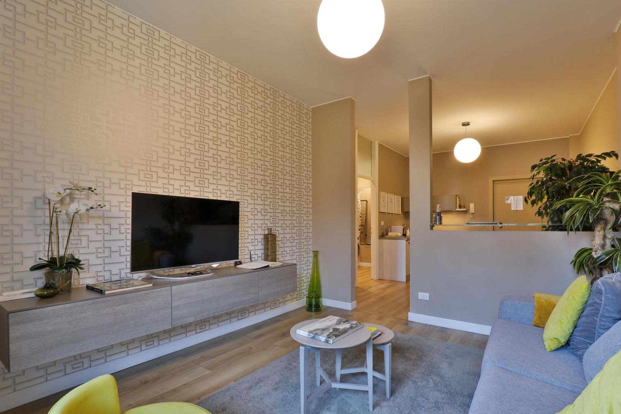Como Lake Suites