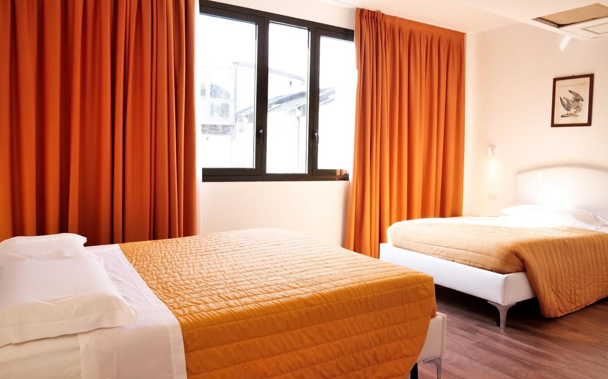 Victoria Royal Garden Aparthotel Como