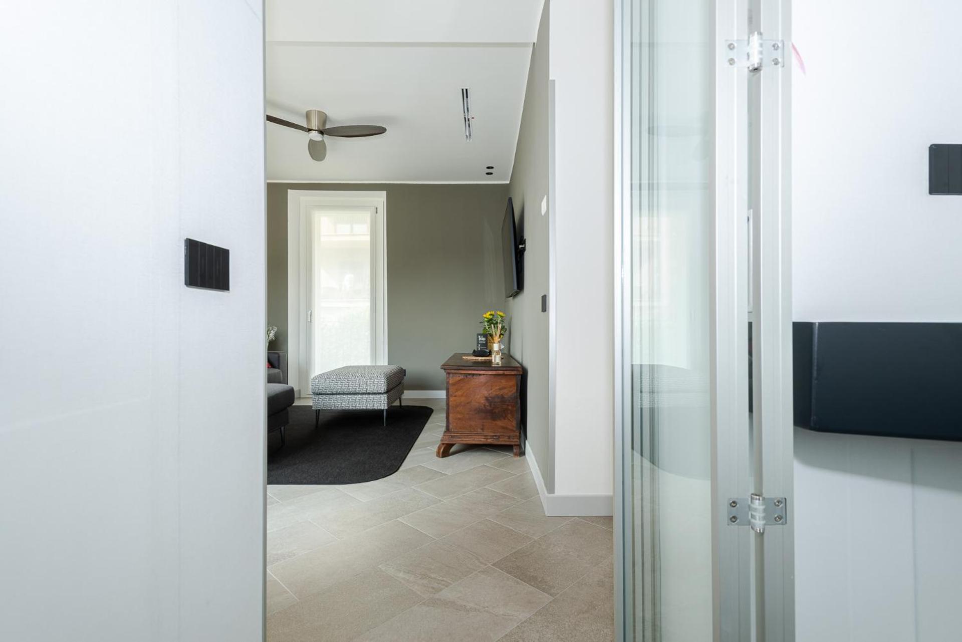 Mg House Luxury Apartment Como