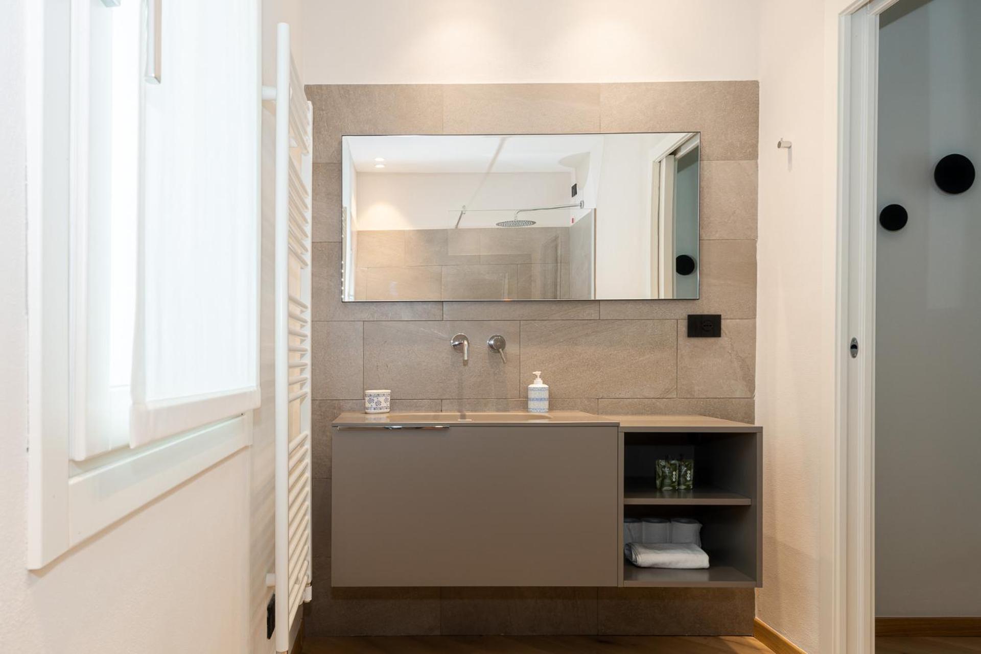 Mg House Luxury * Como