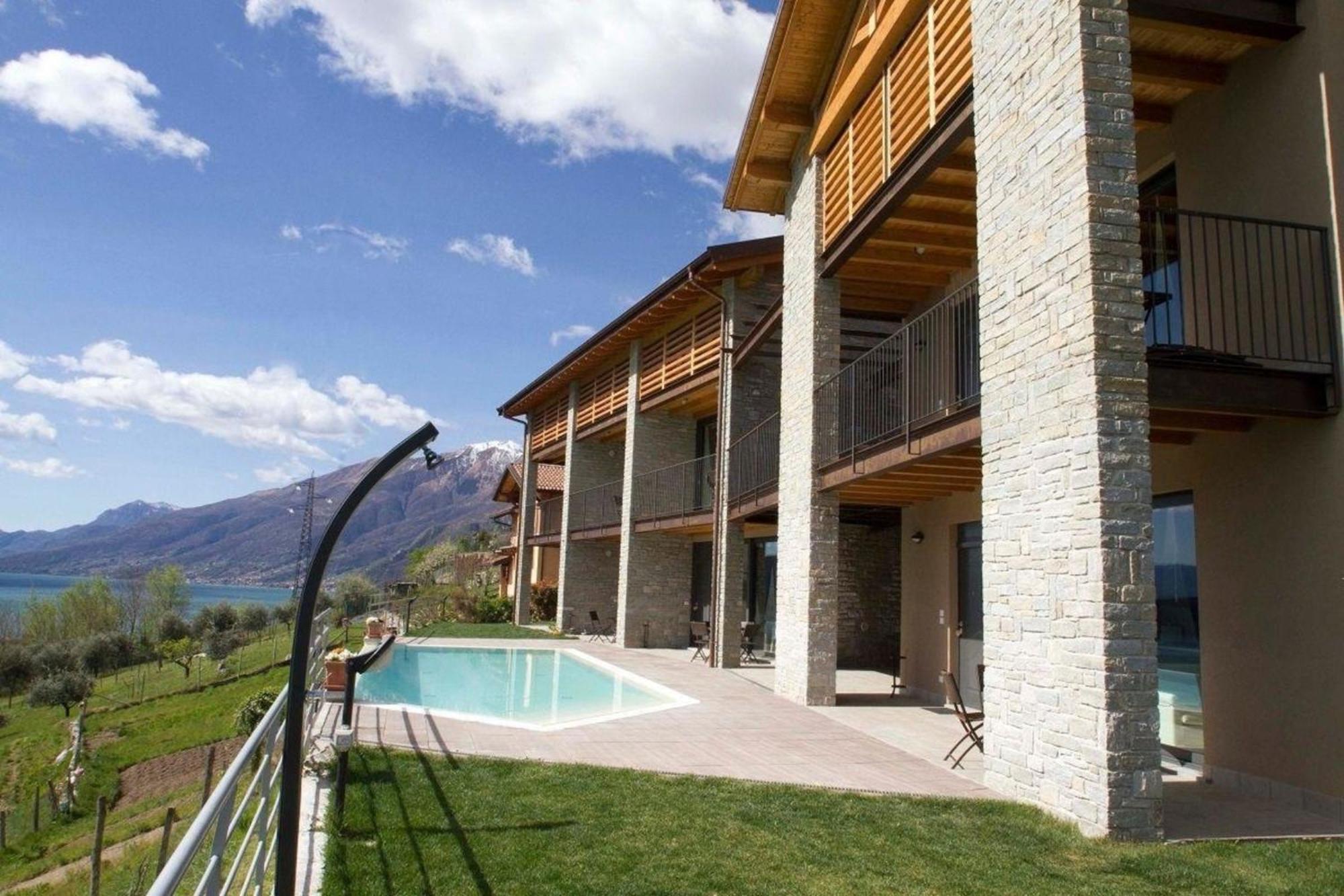 Mughetto Apartment Vercana