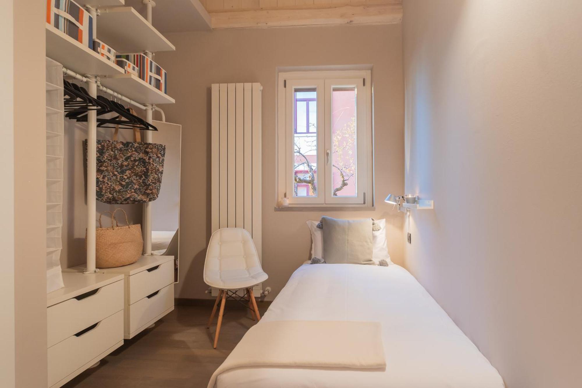 Sunset Terrace Loft - View On By Rent *