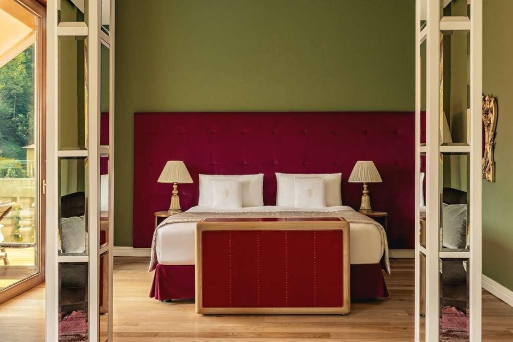 Grand Hotel