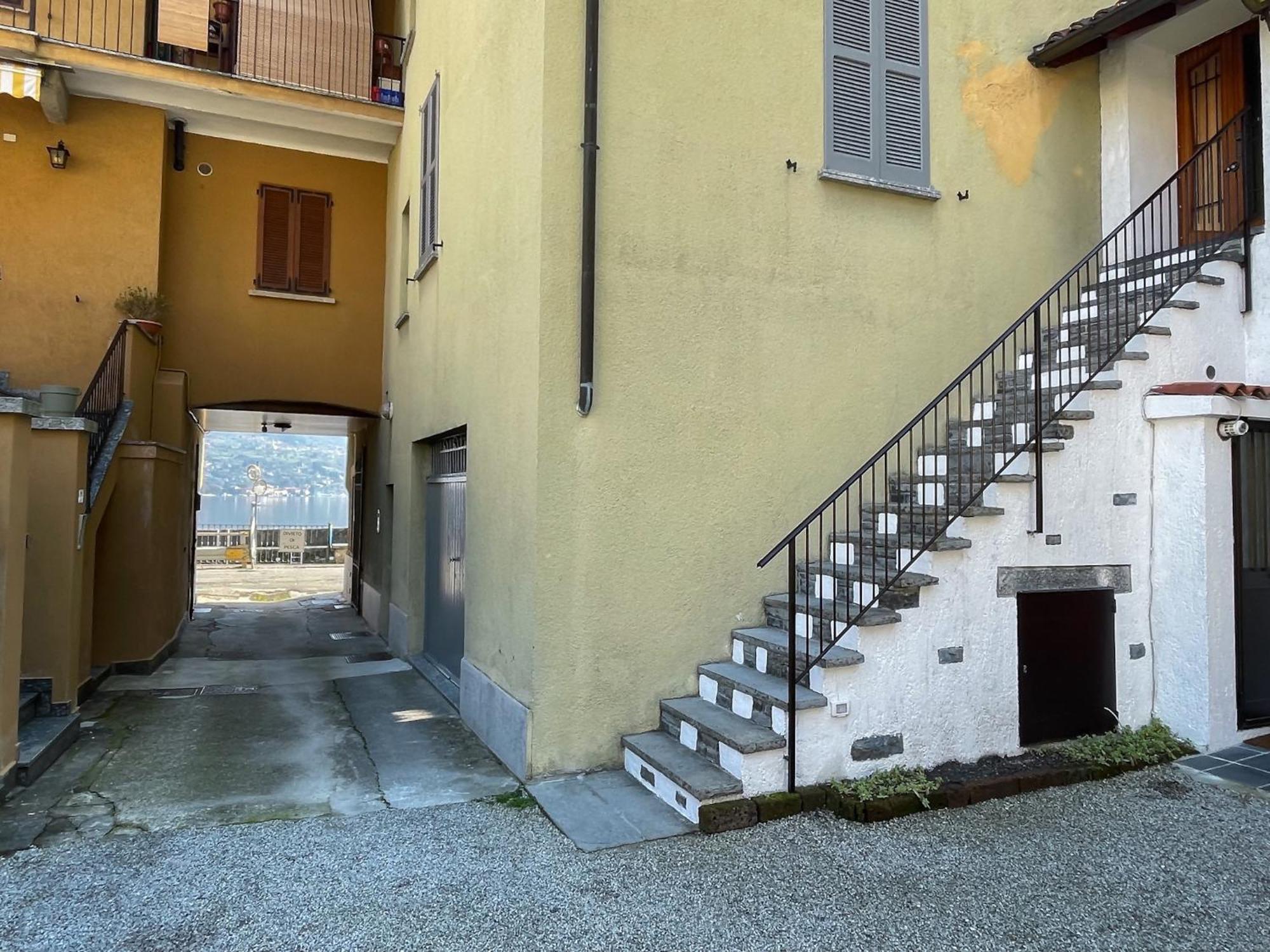 Appartamento La Corte Dei Torri Loft On The Oliveto Lario