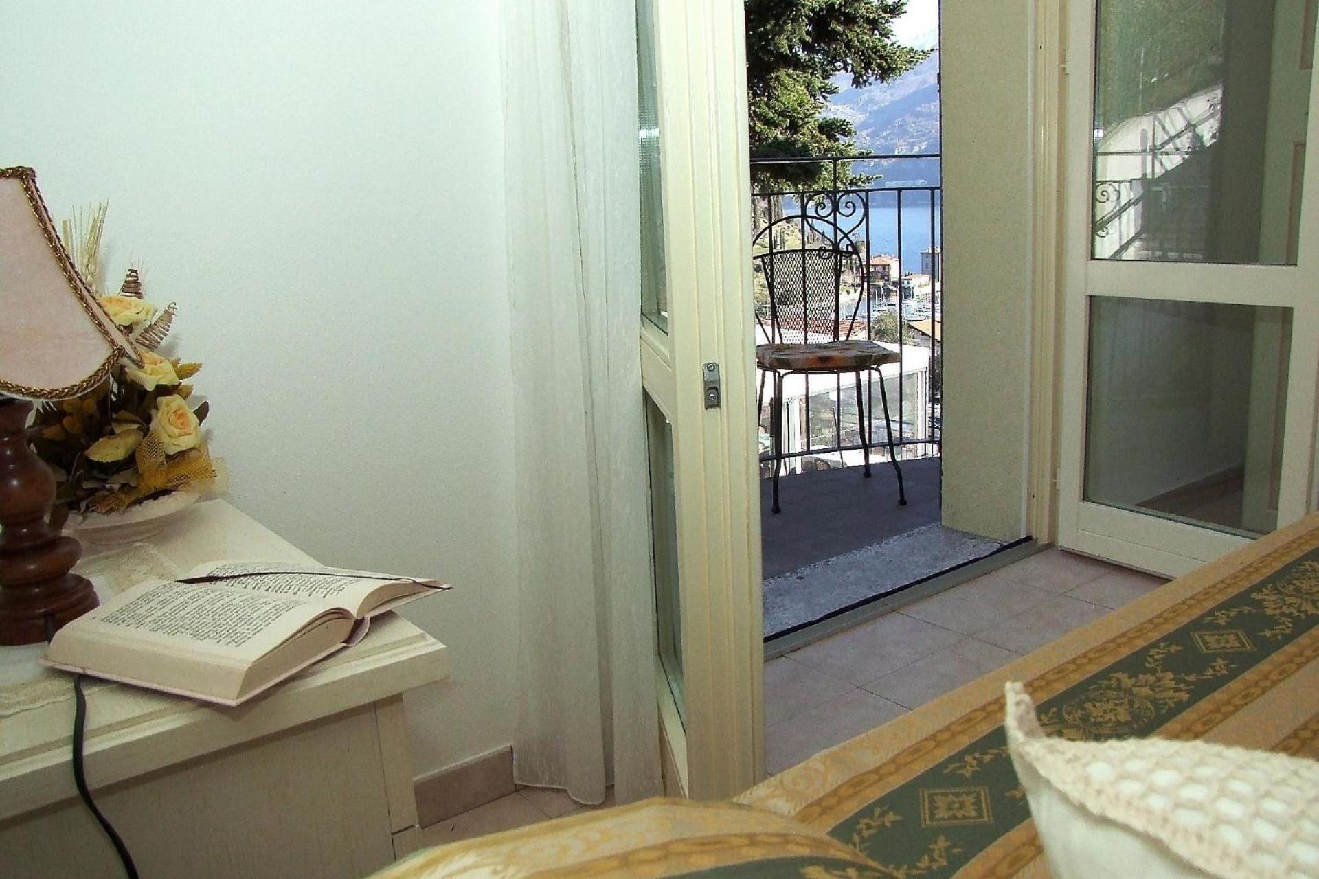 Casa Katty Zweizimmerwohnung Mit Balkon Mit Seeblick Apartment *