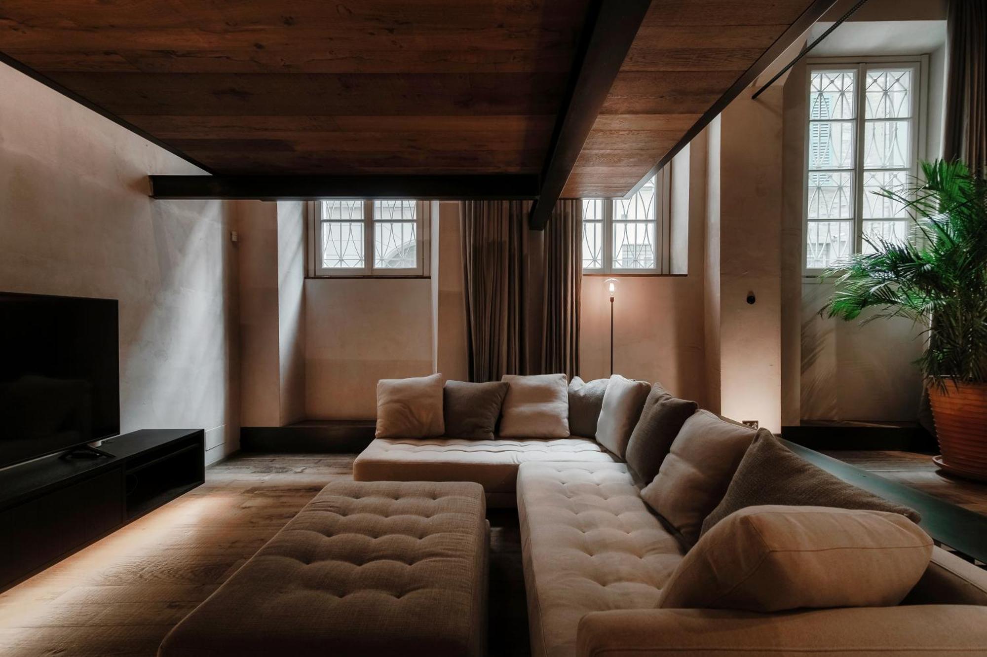 Writer's Loft In - The House Of Travelers Apartment Como