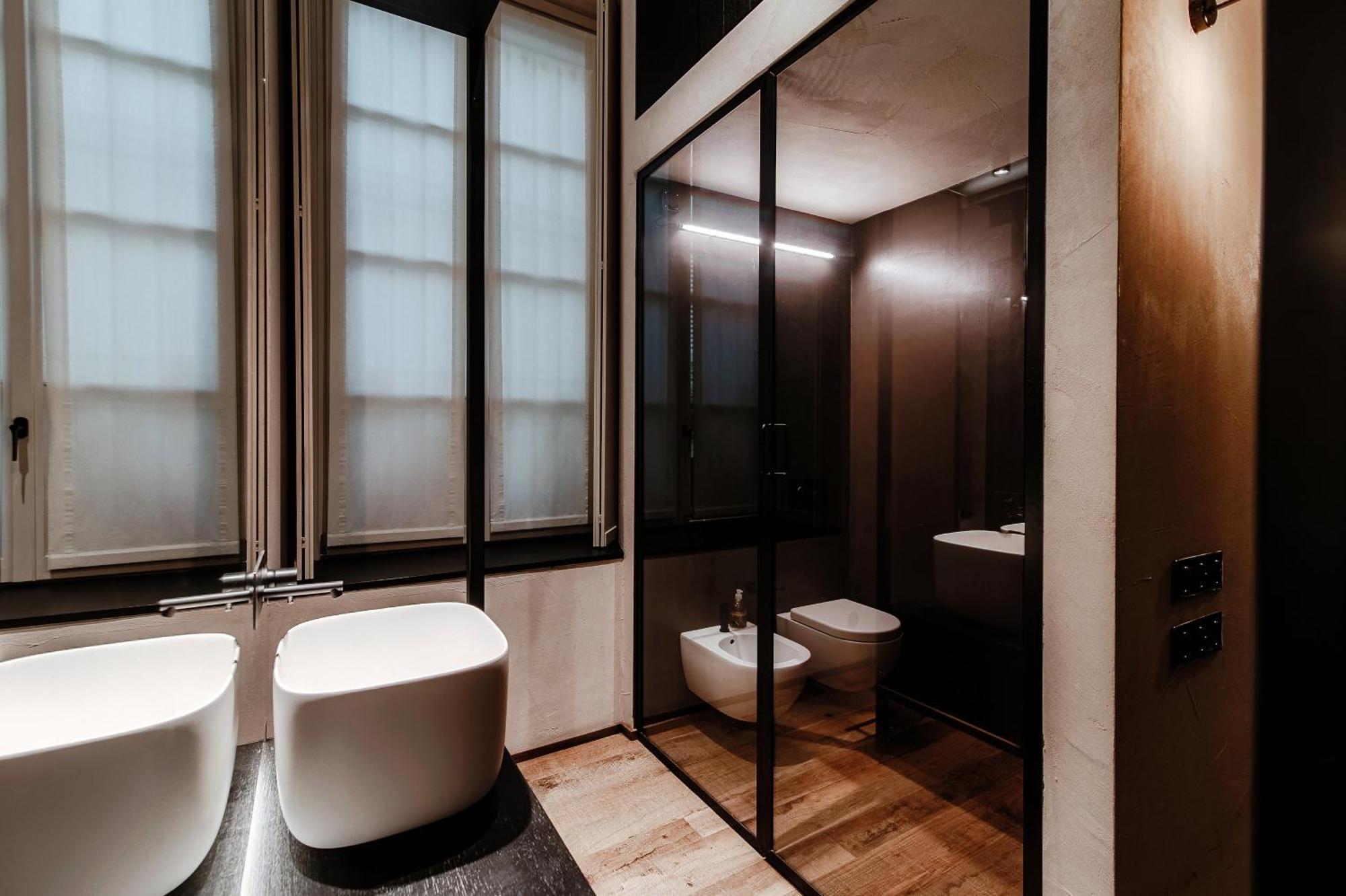 Writer's Loft In - The House Of Travelers Como