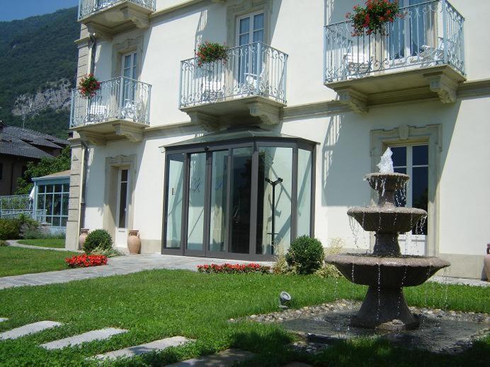 Hotel Lario 3*