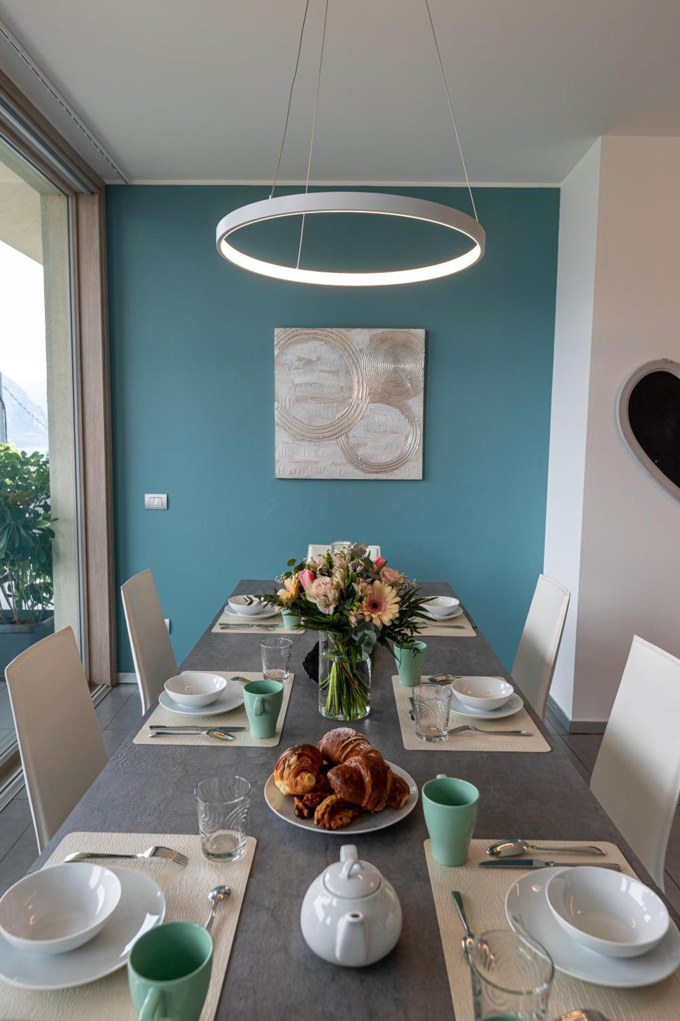 Bellagio Village- 4 Apartments By The Lake - Seasonal Warm Pool And Sauna Aparthotel *