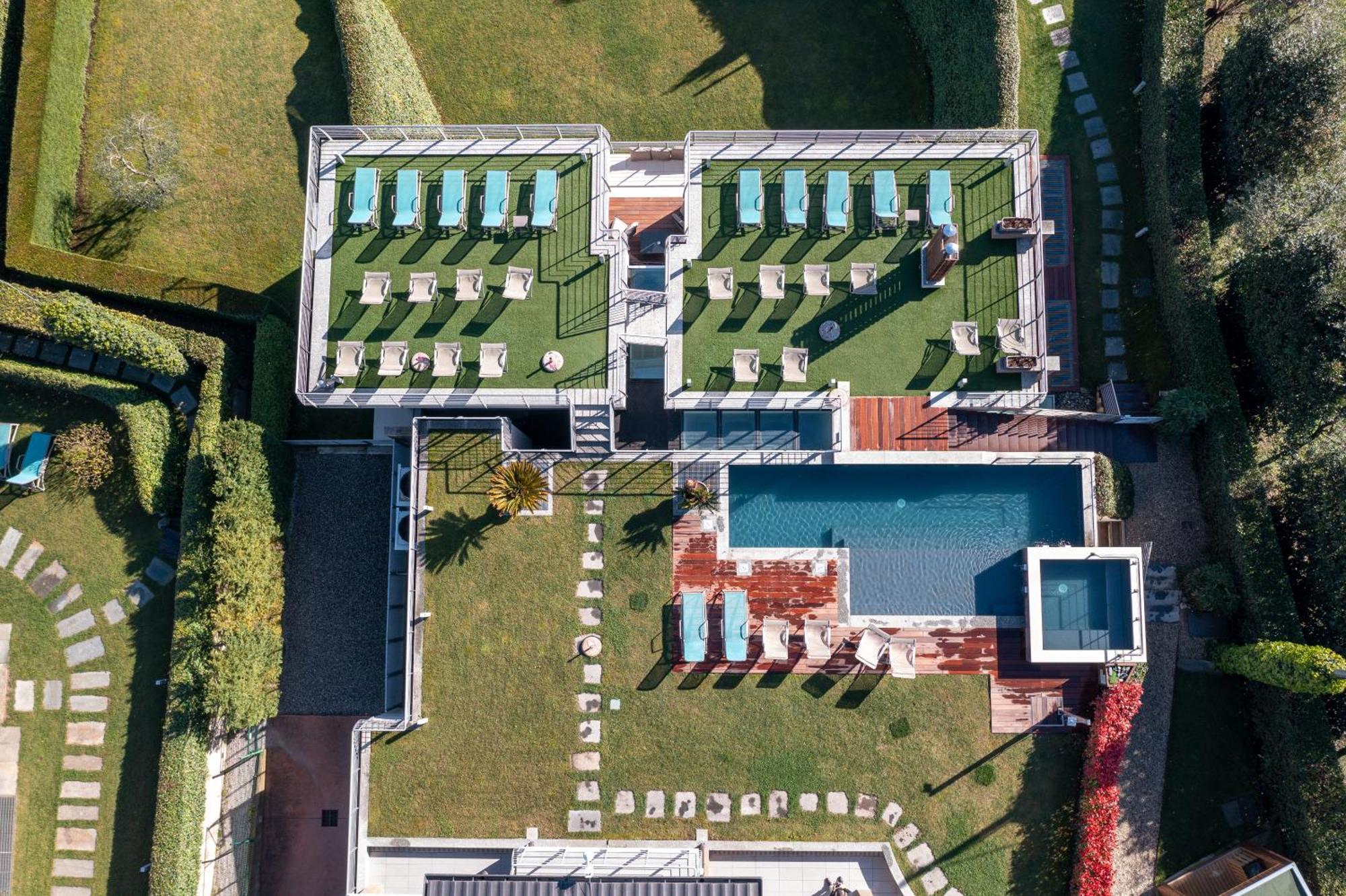 Bellagio Village- 4 Apartments By The Lake - Seasonal Warm Pool And Sauna Aparthotel