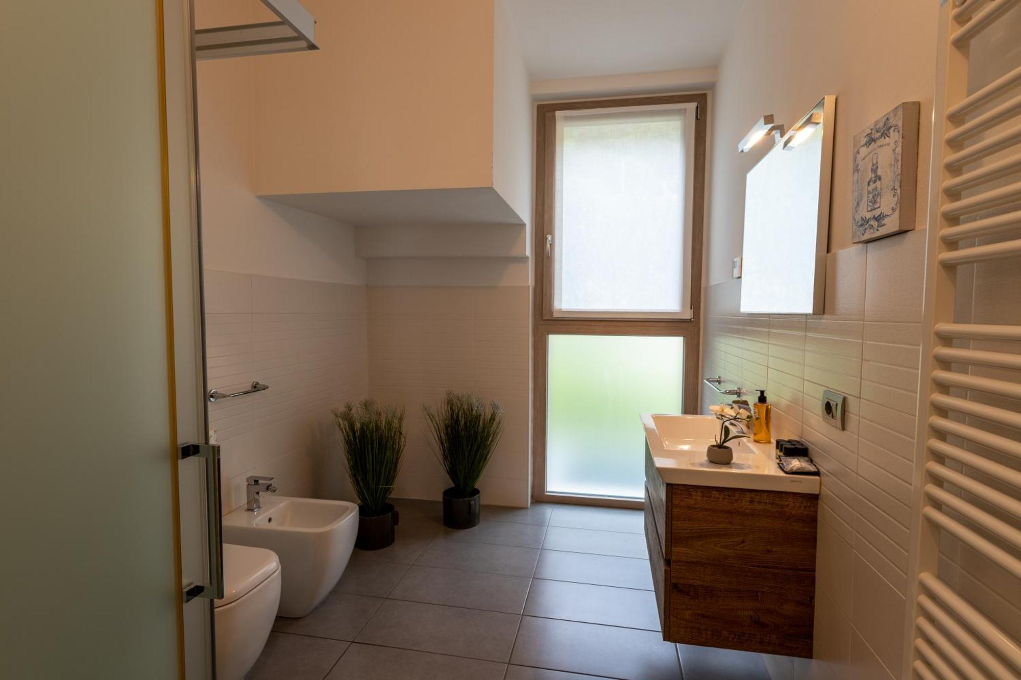 Aparthotel Bellagio Village- 4 Apartments By The Lake - Seasonal Warm Pool And Sauna Oliveto Lario