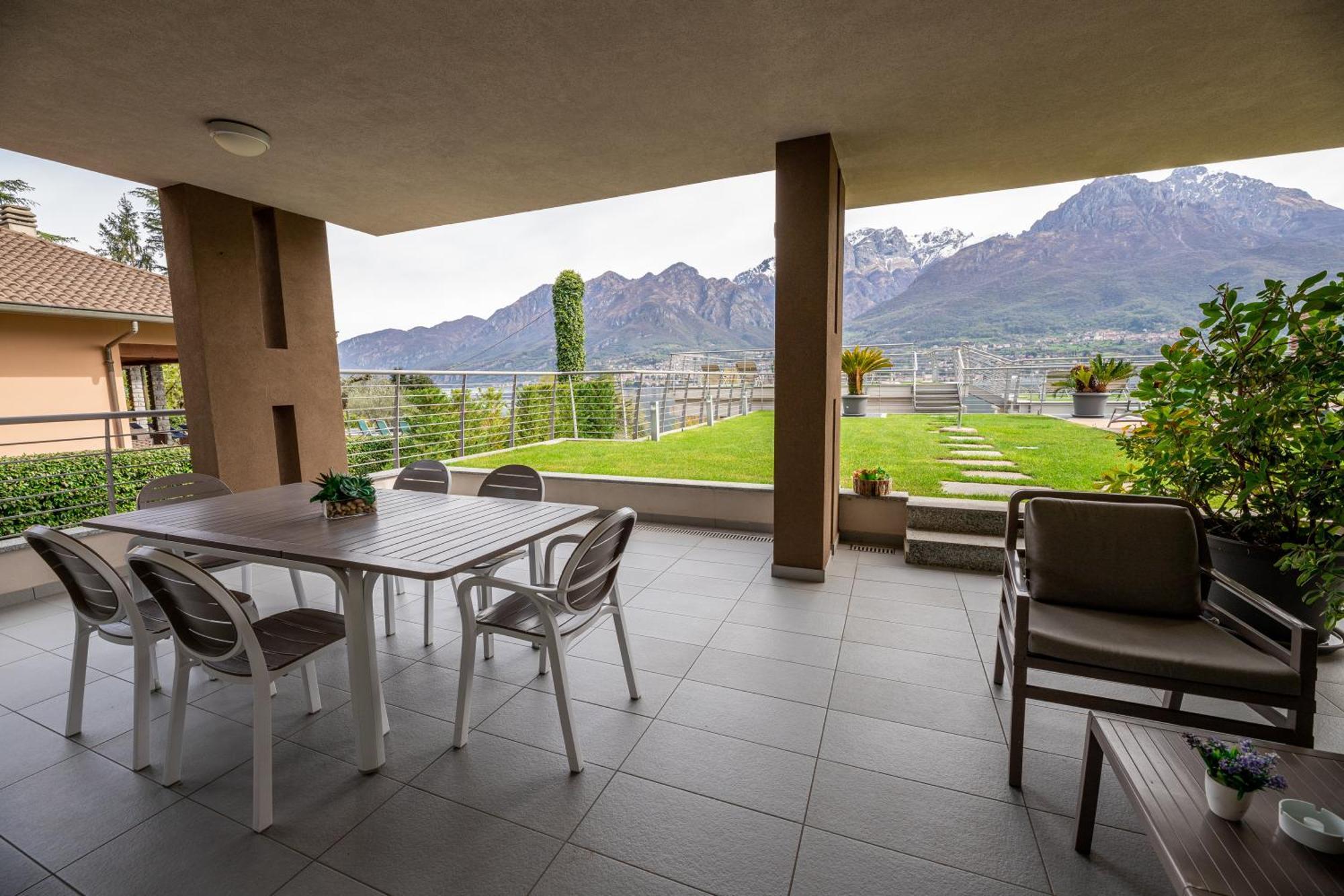 Bellagio Village- 4 Apartments By The Lake - Seasonal Warm Pool And Sauna *