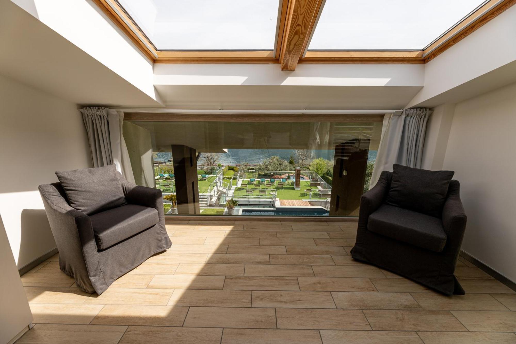 Bellagio Village- 4 Apartments By The Lake - Seasonal Warm Pool And Sauna Aparthotel Oliveto Lario