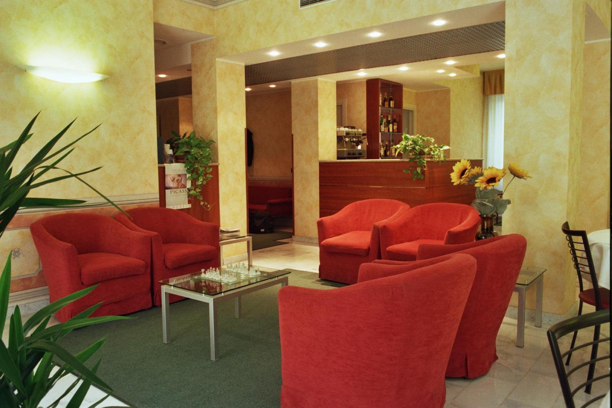 Hotel Engadina 3*