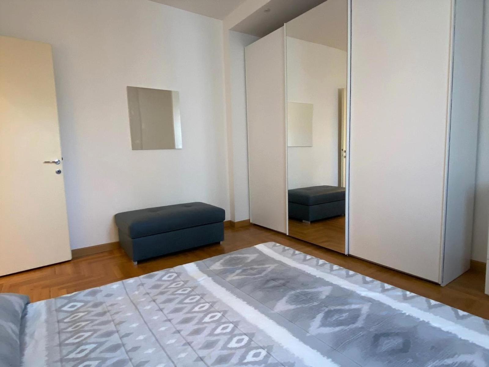 Apartment The Little Duck - Modern With Balcony *