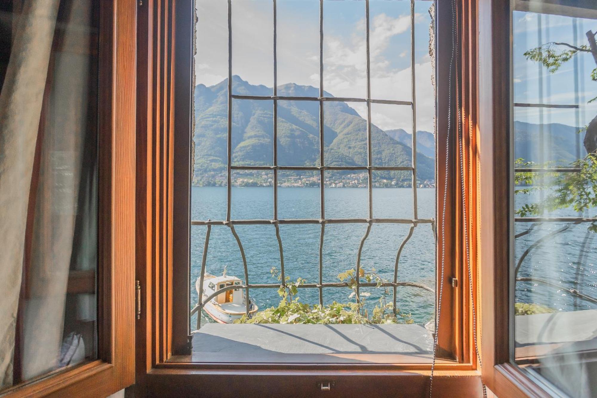 The Writer's Nest Waterfront By Rent Villa Faggeto Lario