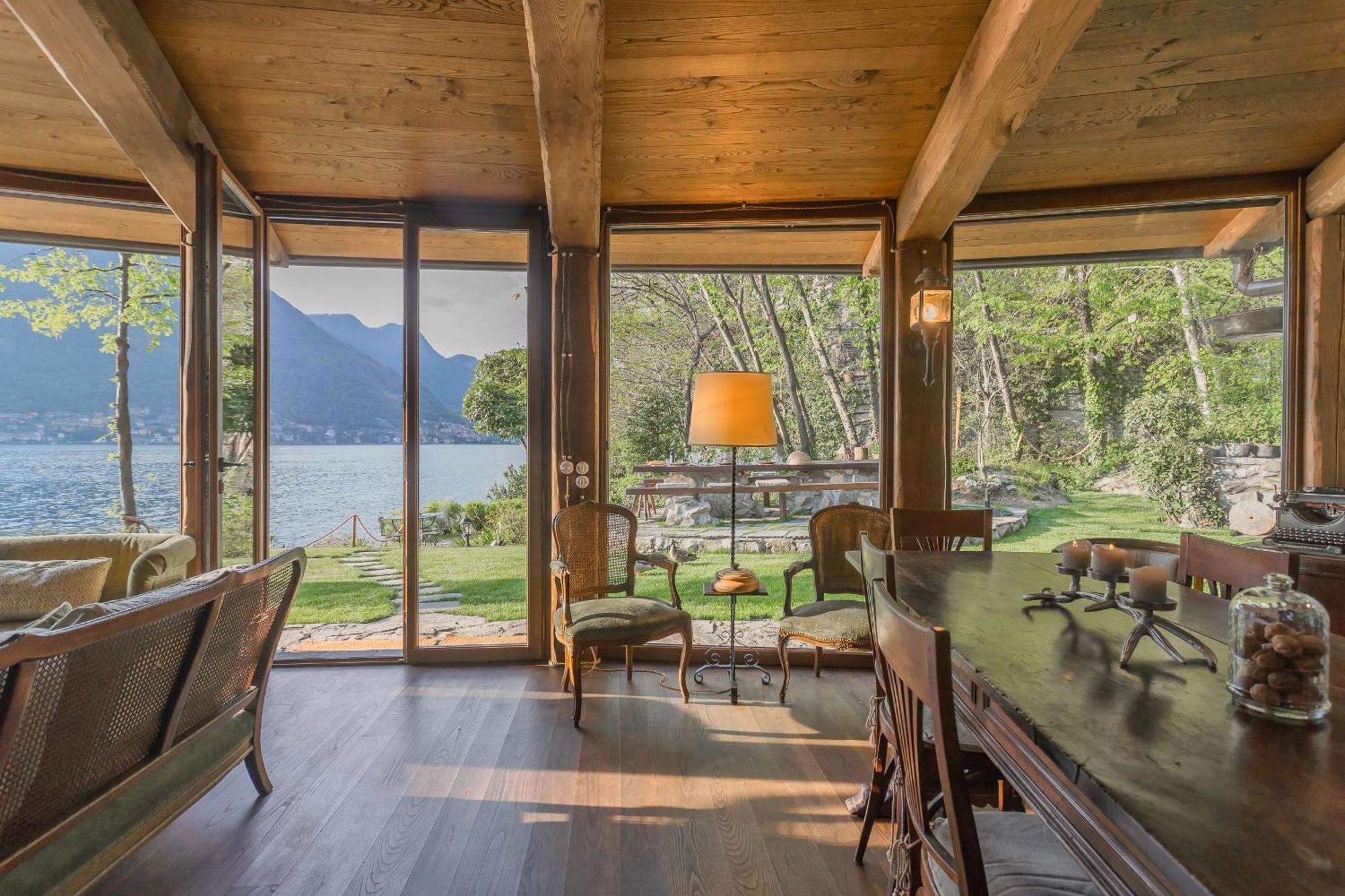The Writer's Nest Waterfront By Rent Villa