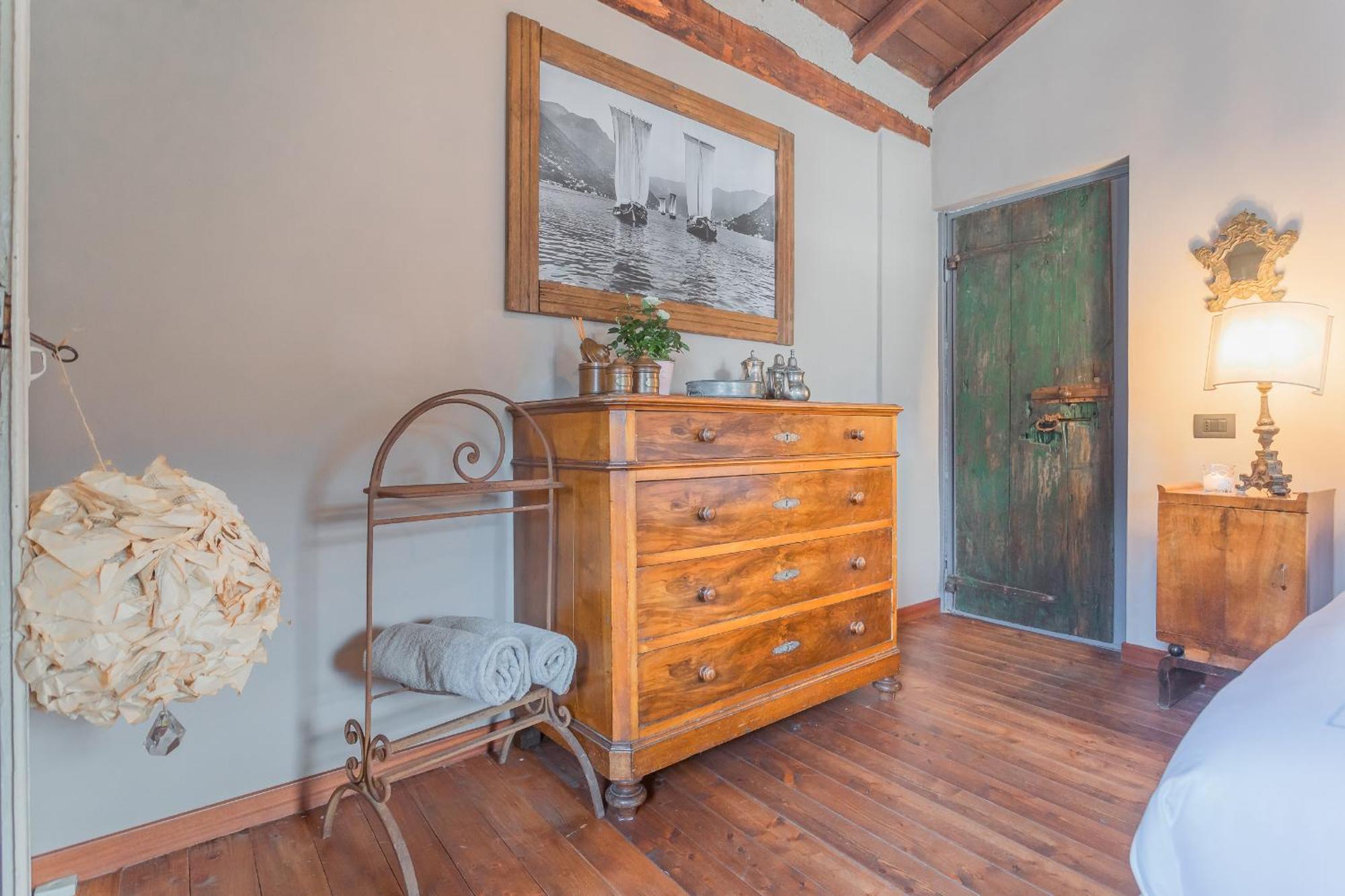 Villa The Writer's Nest Waterfront By Rent *