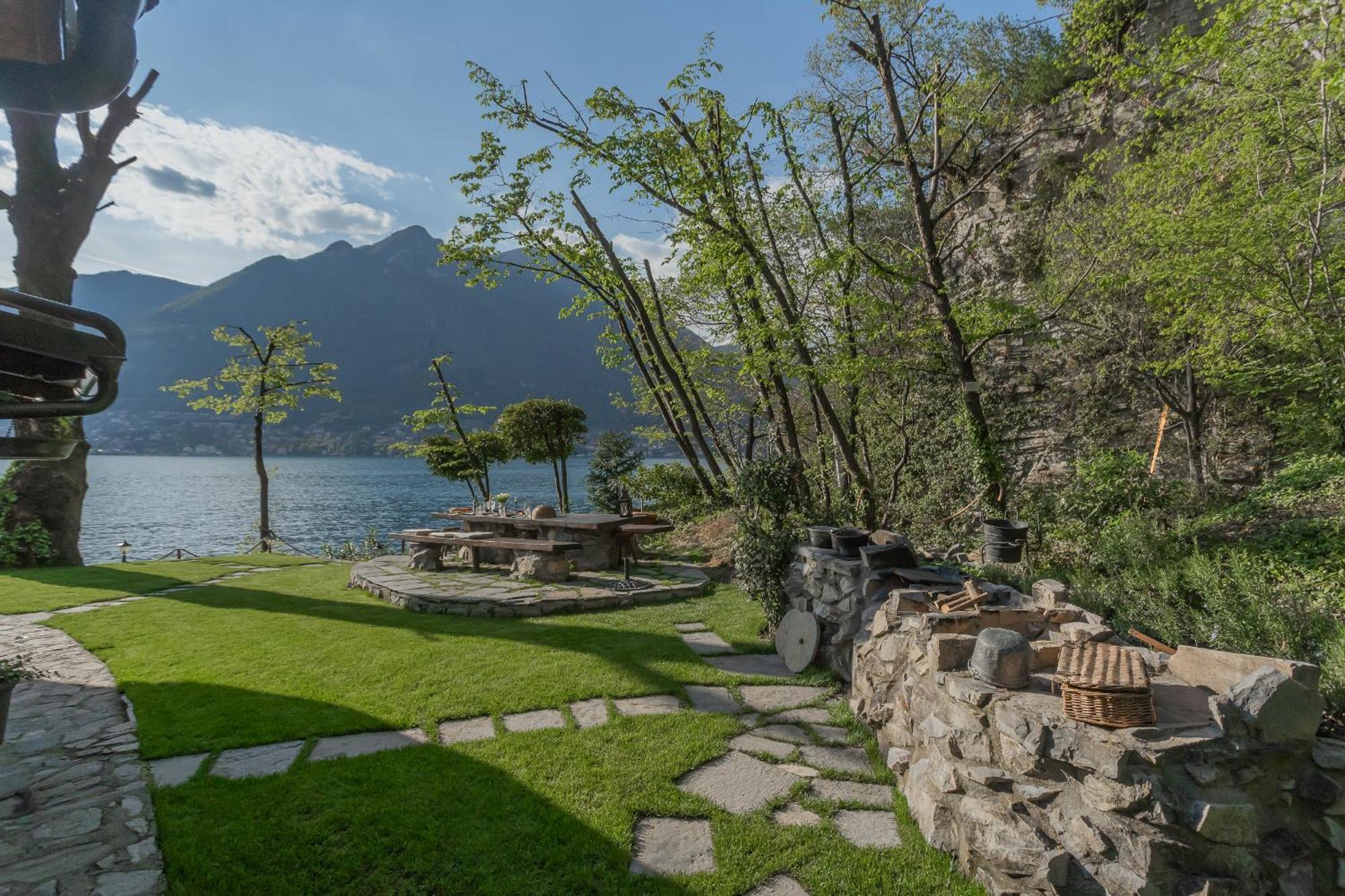 The Writer's Nest Waterfront By Rent * Faggeto Lario