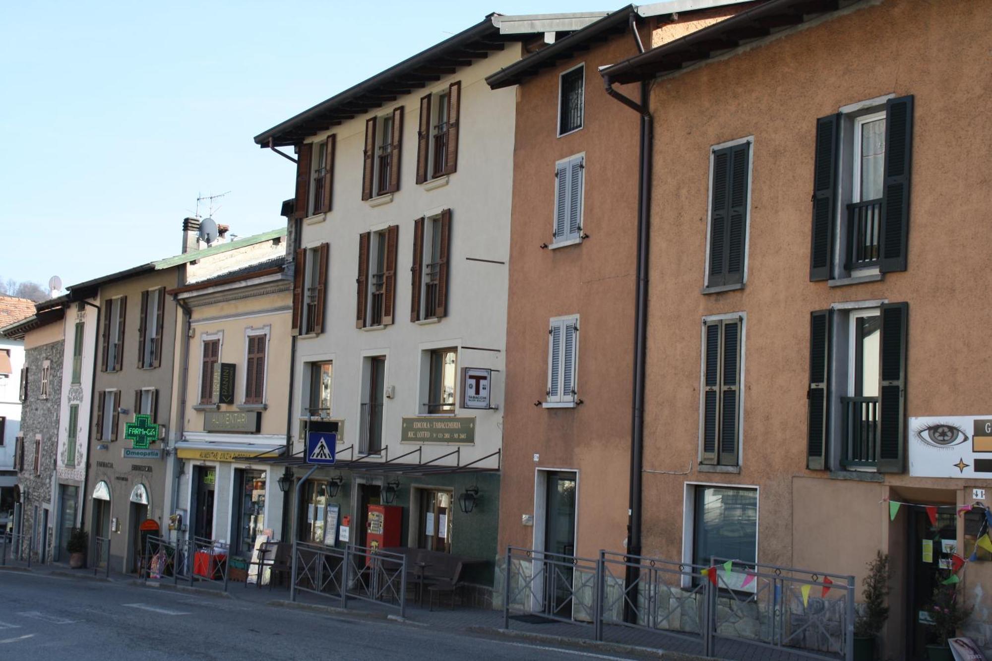 Bed & Breakfast Michelina Castiglione dʼIntelvi