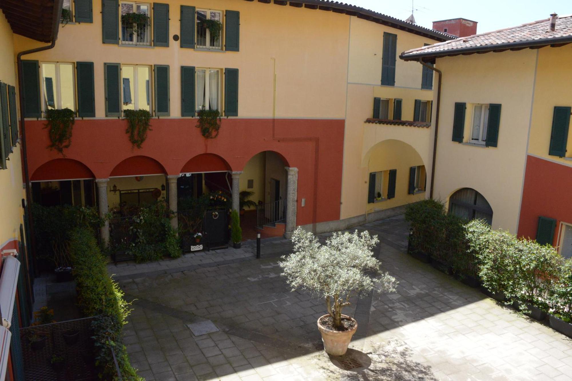 Apartment Slim Apartment#20 -