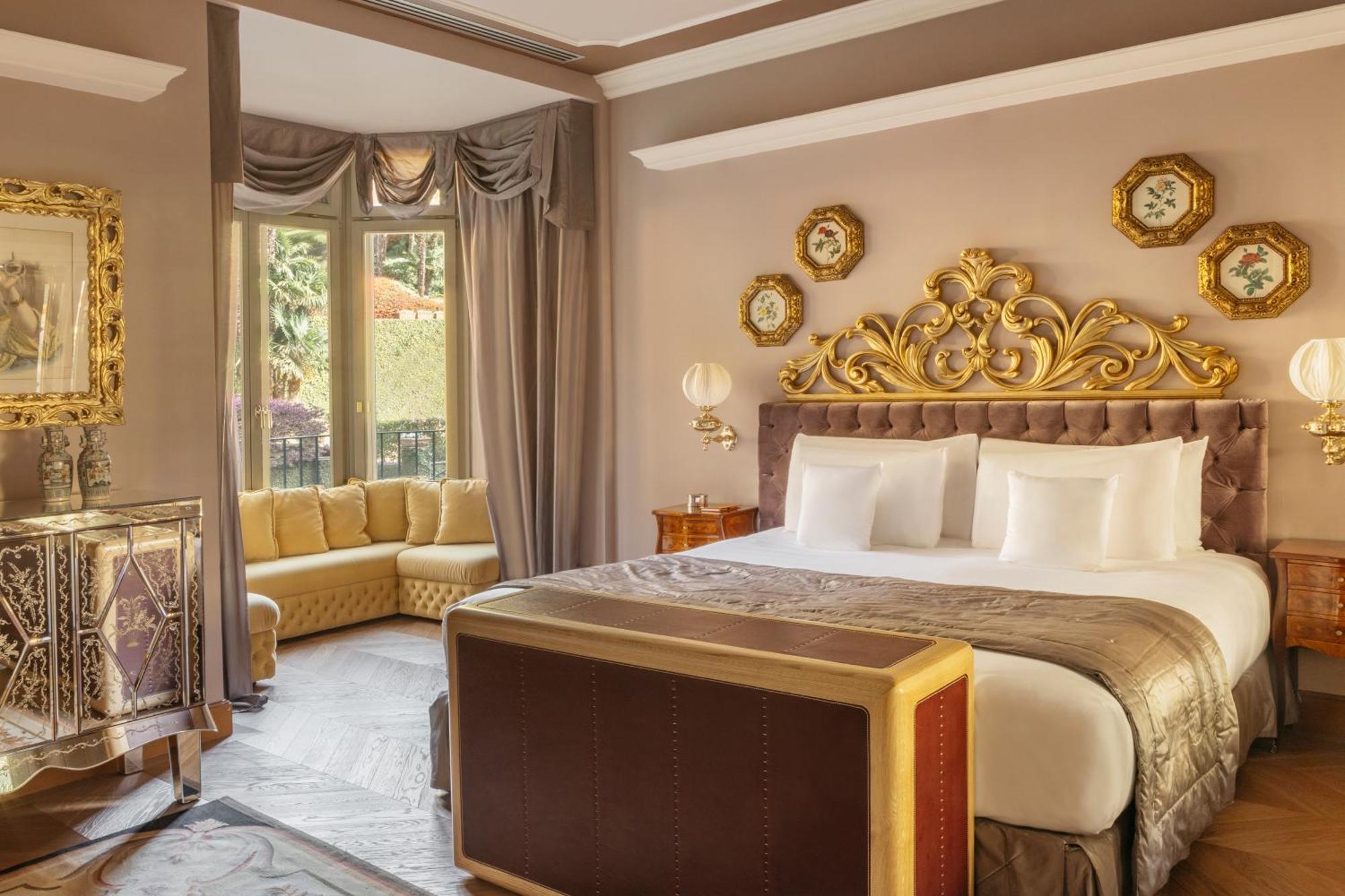 Grand Hotel