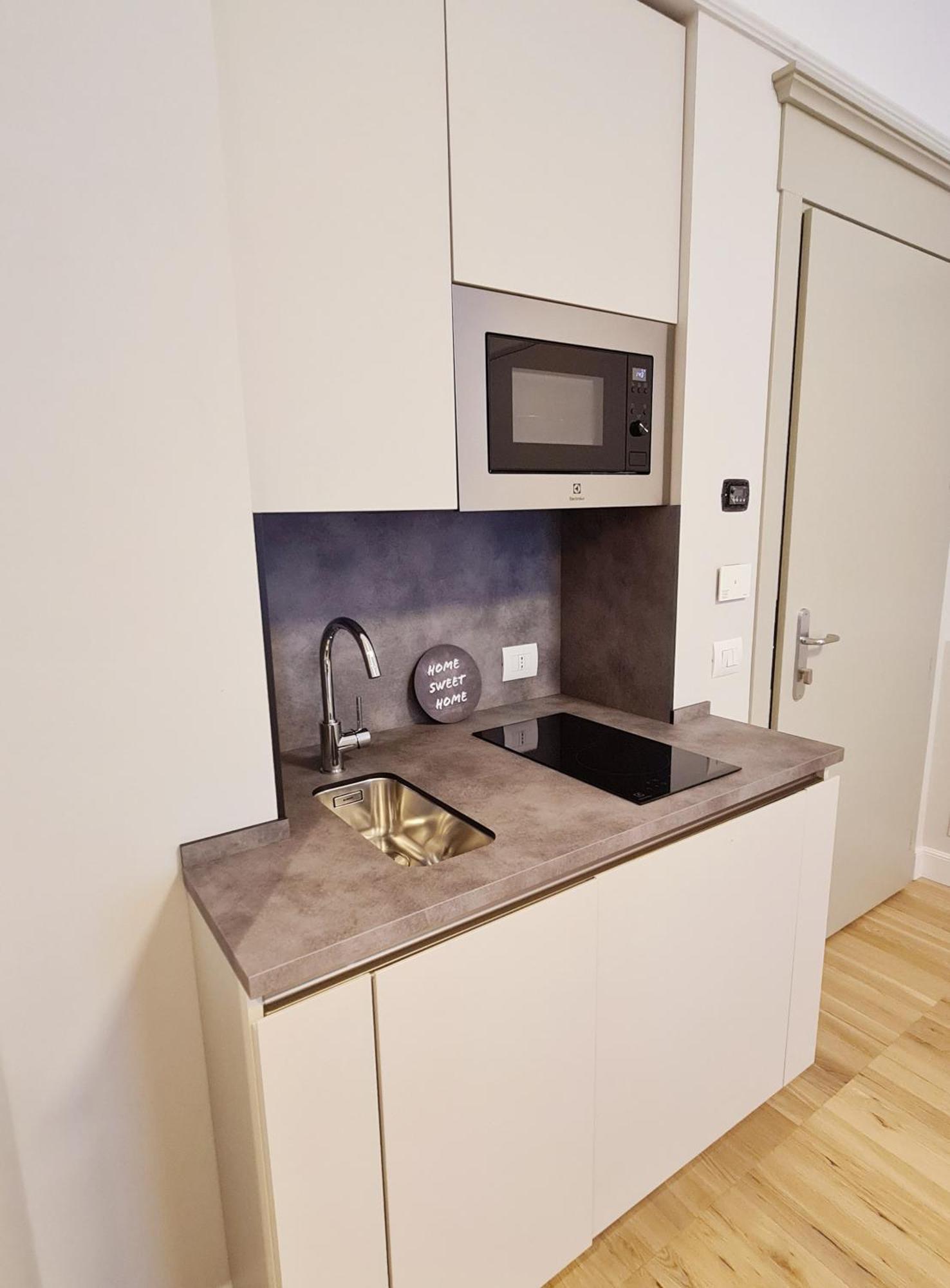 Delago 1685 Apartment