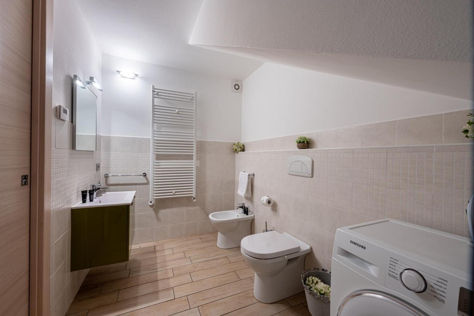 Aparthotel Bellagio Village- 4 Apartments By The Lake - Seasonal Warm Pool And Sauna *
