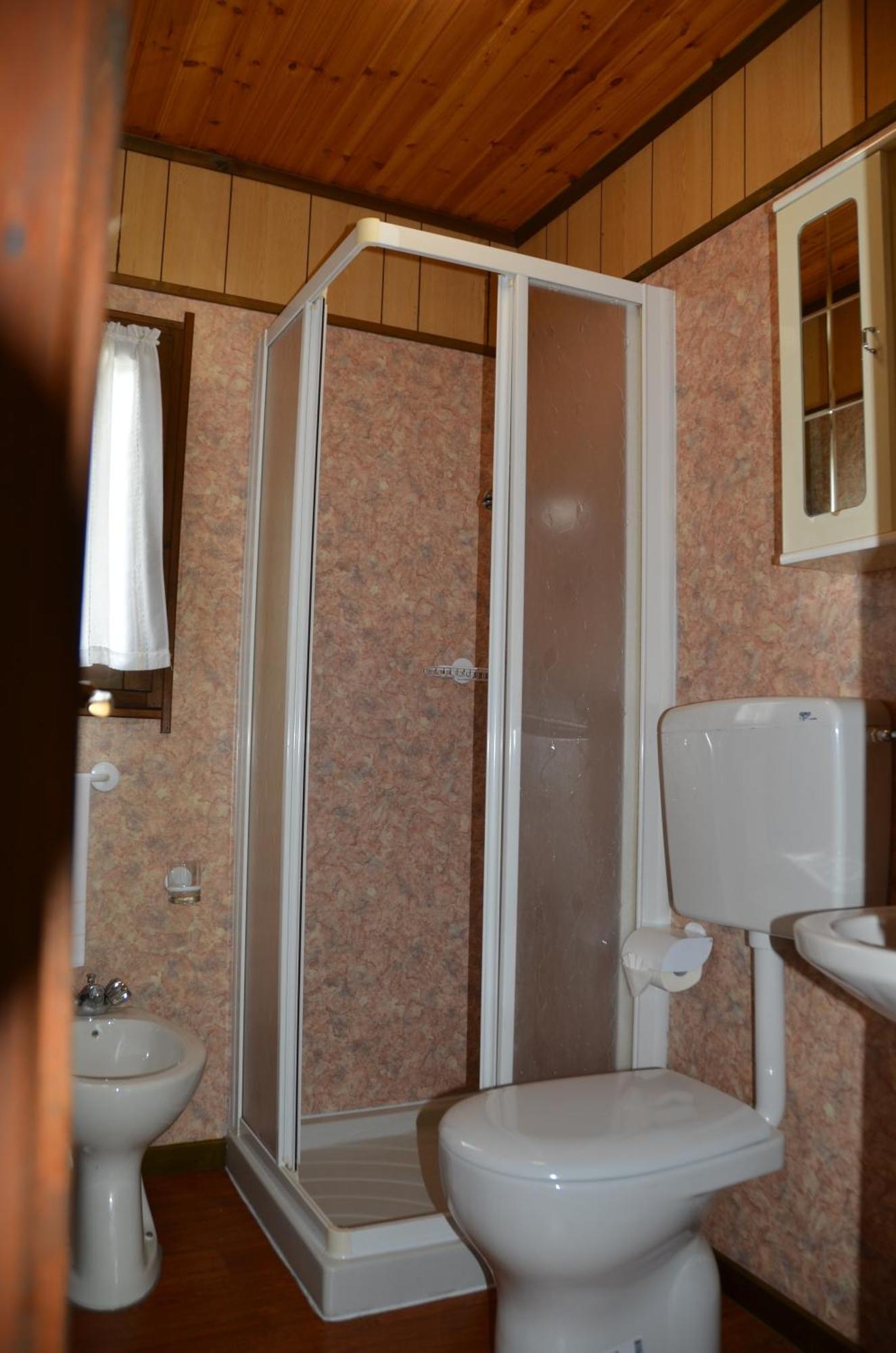 Camping Hotel Au Lac De Como
