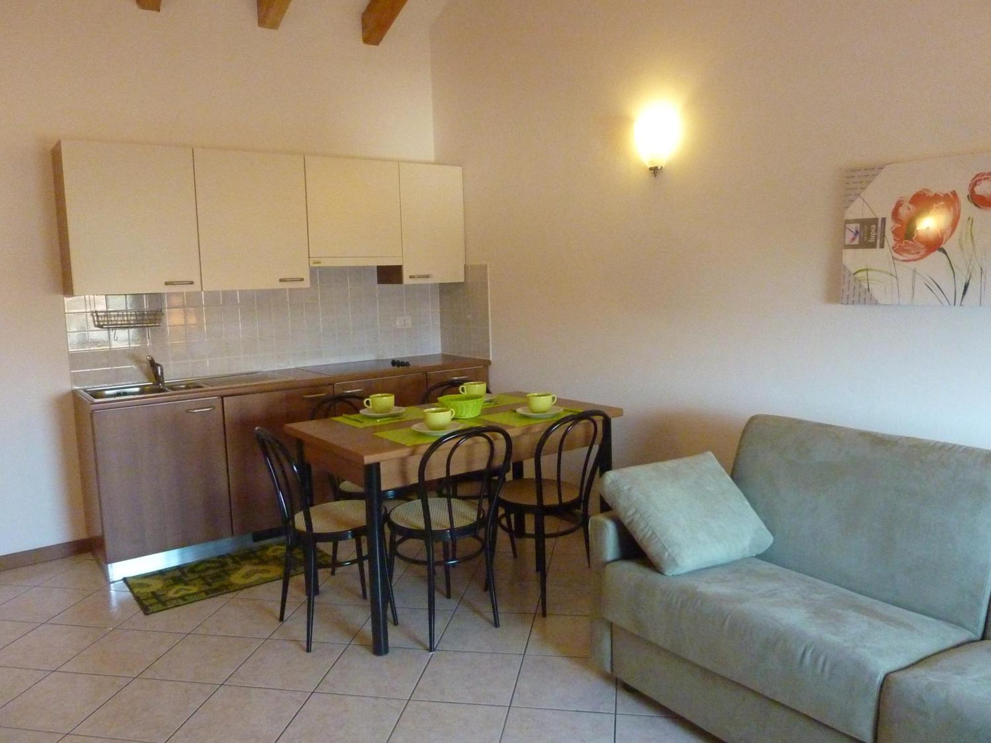 Riva Del Lario Apartment