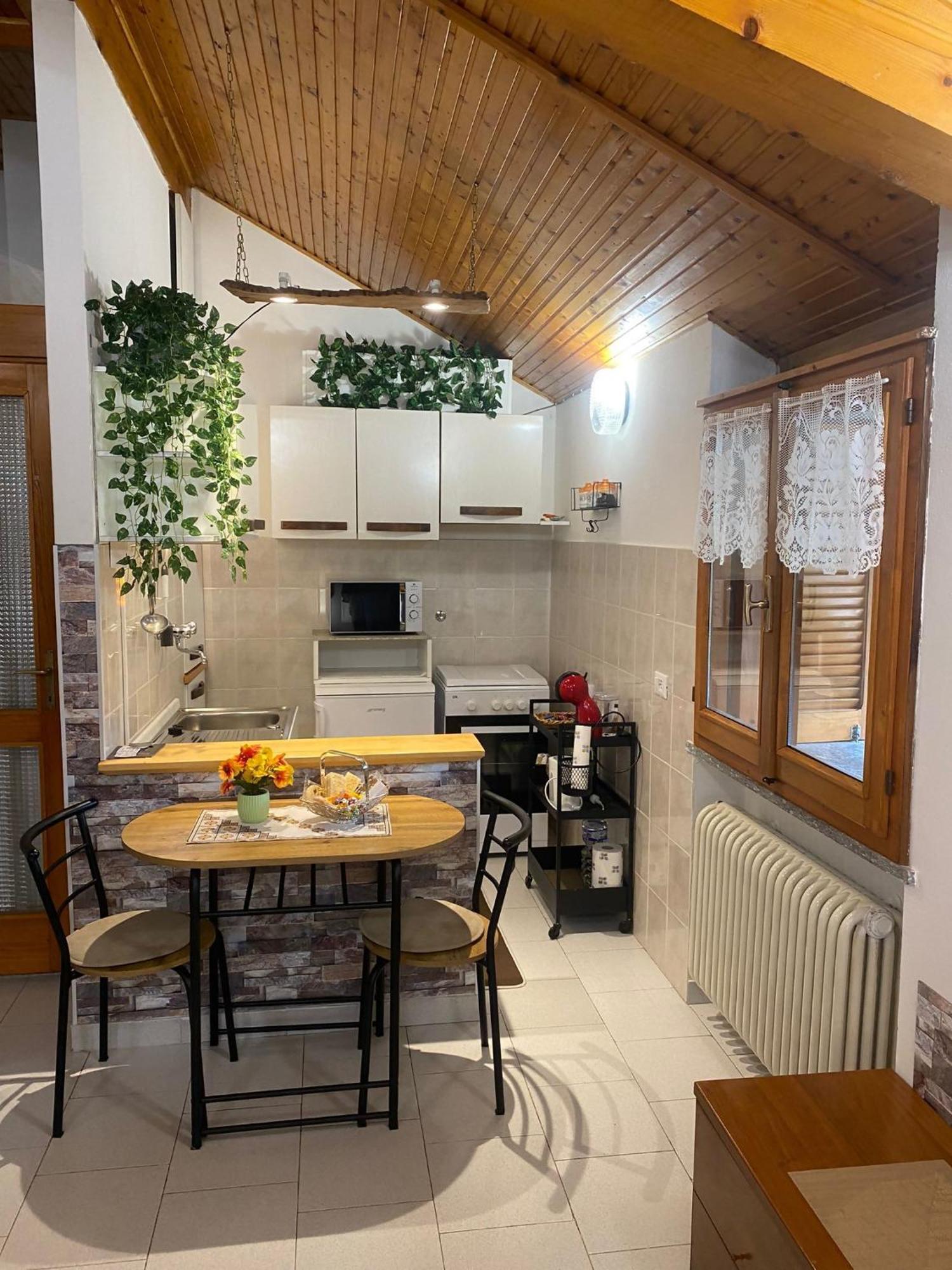 La Corte Dei Torri Loft On The Appartamento Oliveto Lario