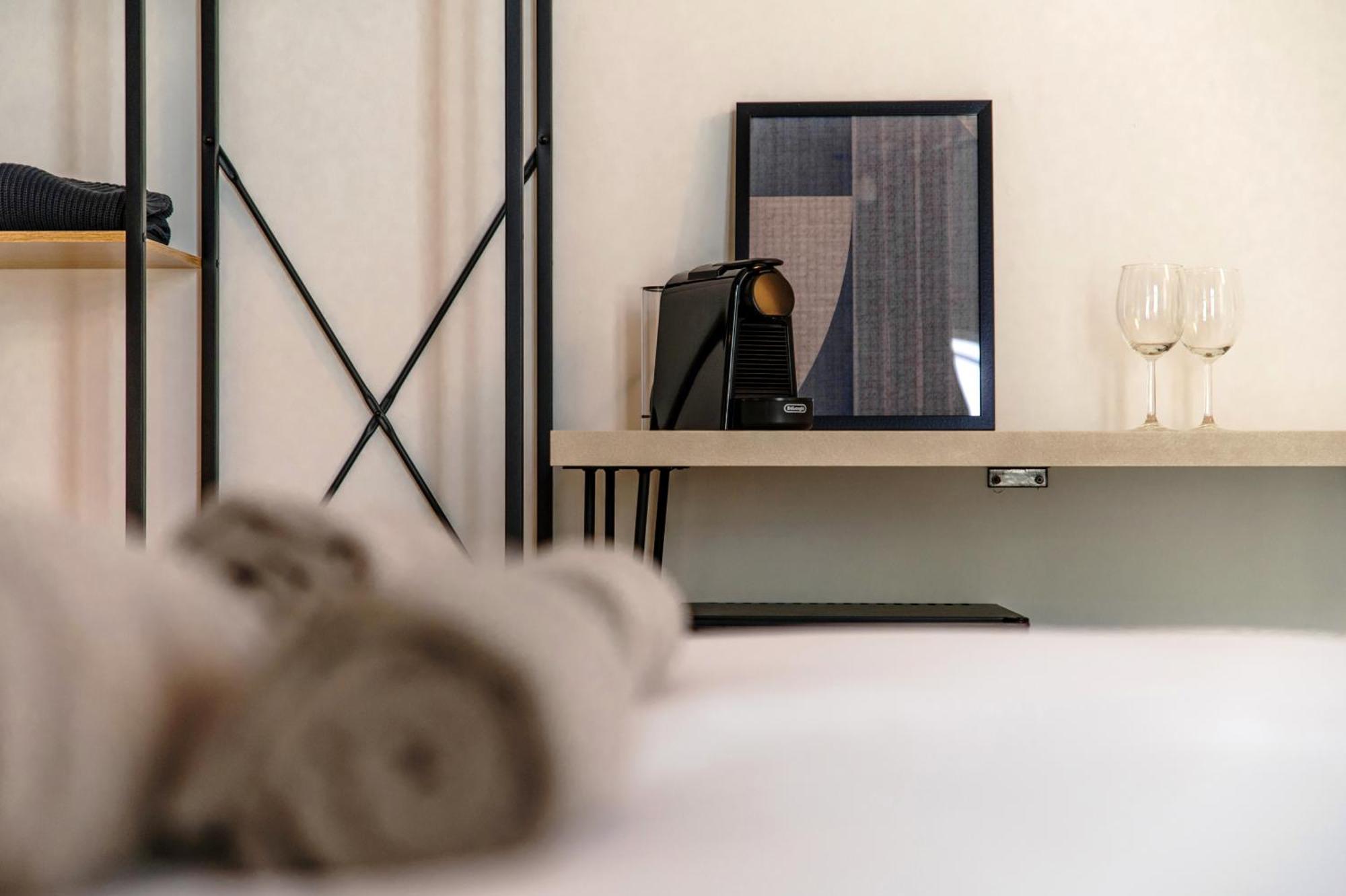 Guest house Linaio - The House Of Travelers *