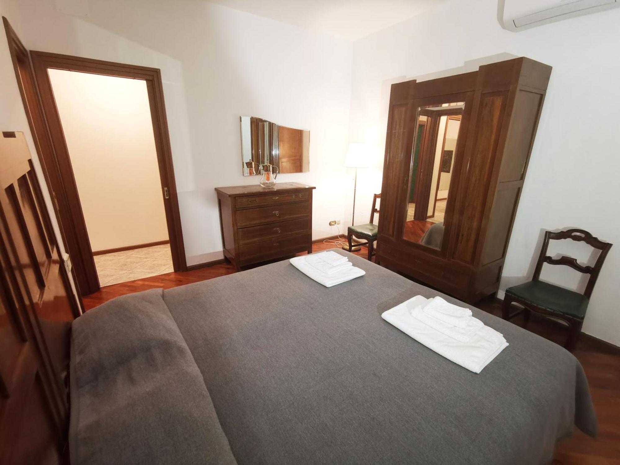 Elegant Historic Large House On Lake Como Appartamento Gravedona