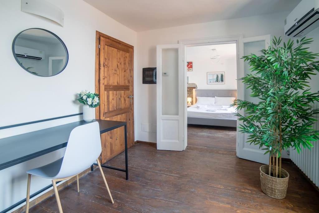 Apartment Amazing View With Jacuzzi, Private Garden And Gym *