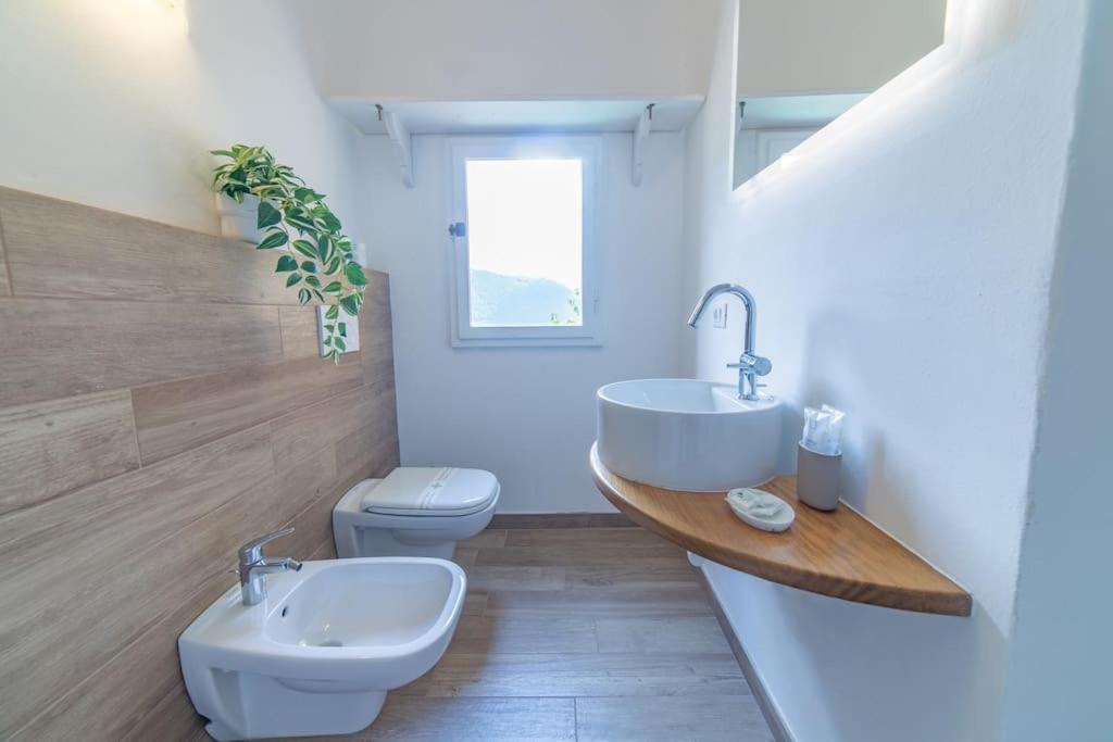Apartment Amazing View With Jacuzzi, Private Garden And Gym