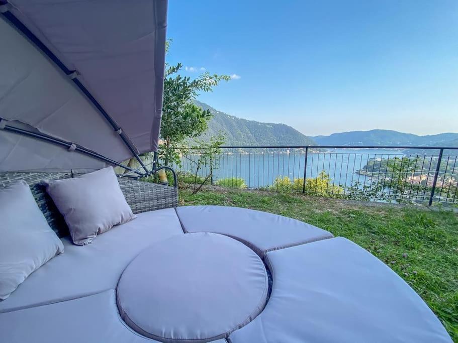 Apartment Amazing View With Jacuzzi, Private Garden And Gym