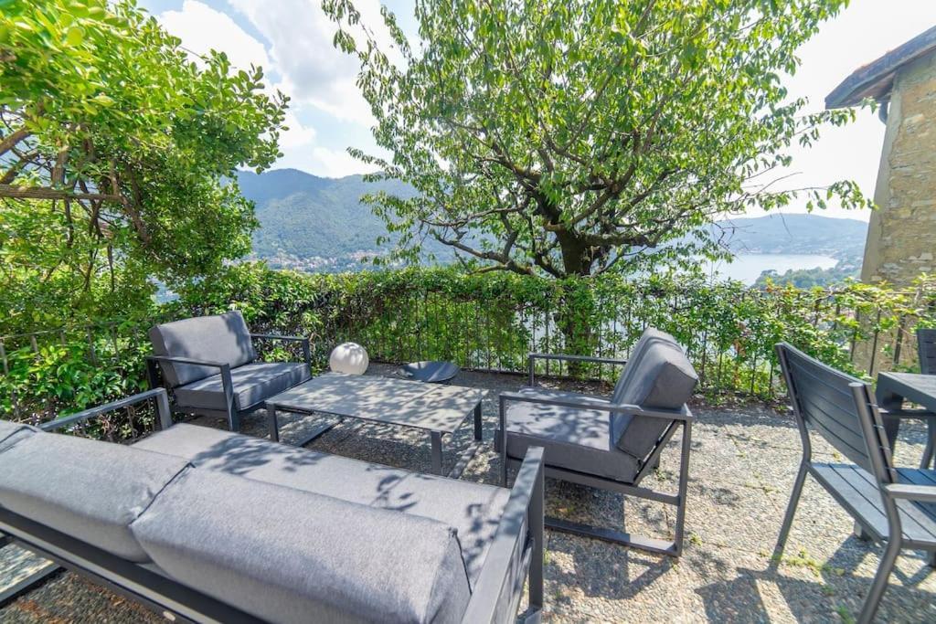Amazing View With Jacuzzi, Private Garden And Gym Apartment *