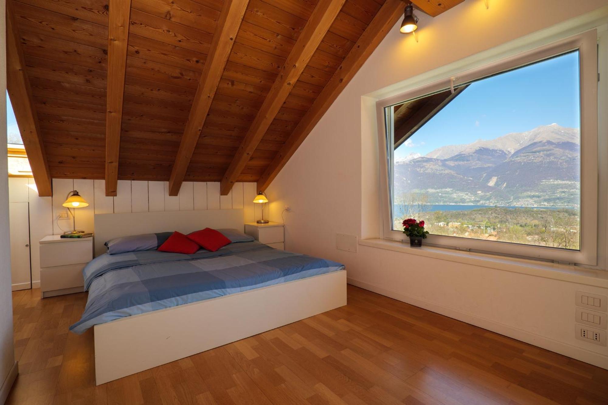 Casa Bellavista Apartment Colico