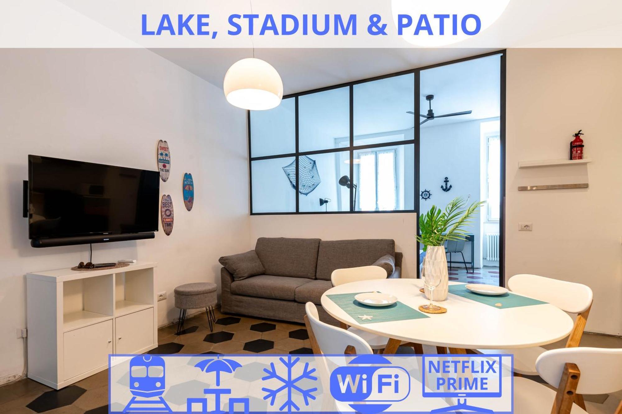 Lake, Stadium & Patio - Self Check-in & Remote Access * Como