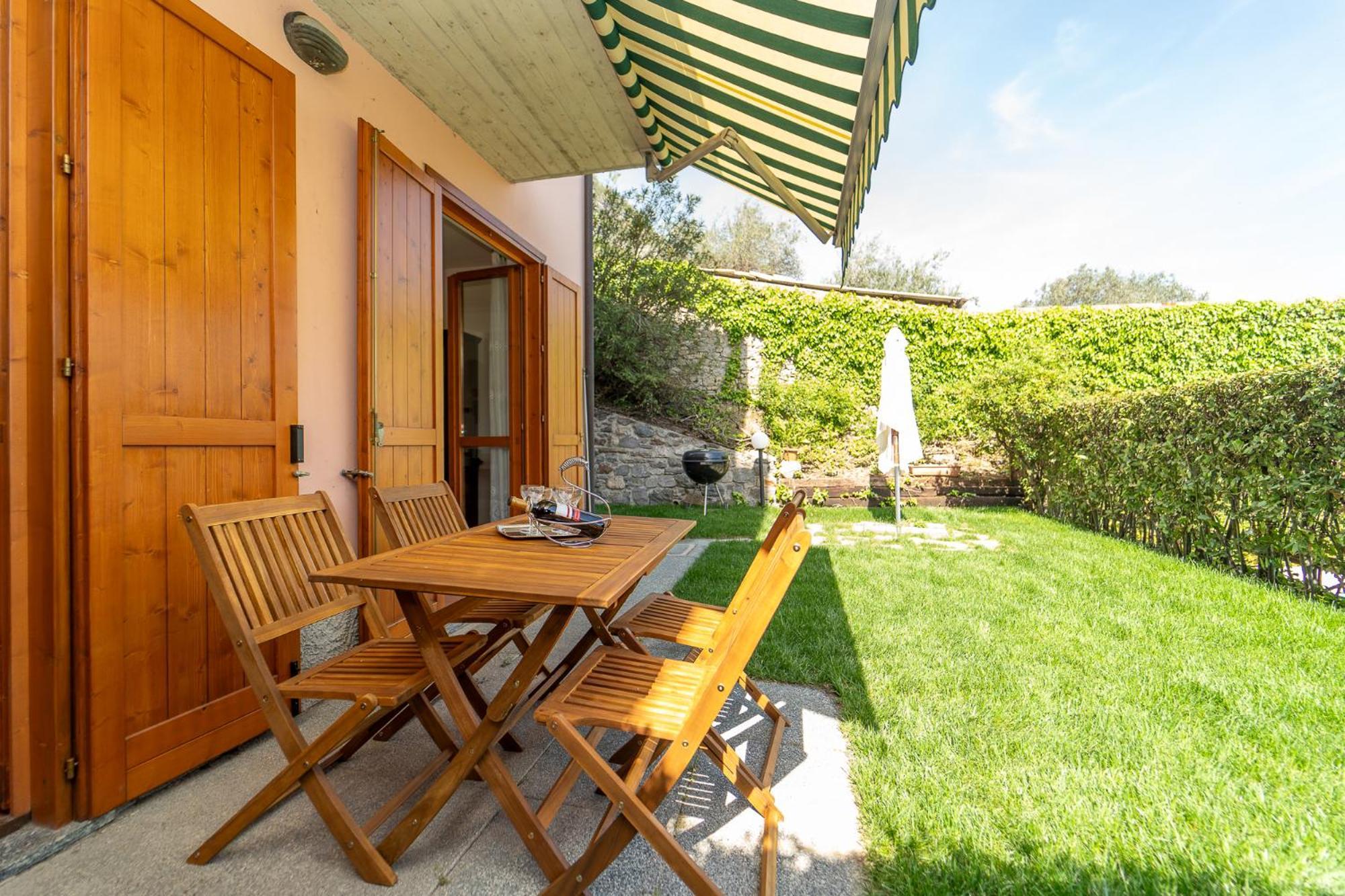 Casa Con Parcheggio, Piscina Giardino, Barbecue Apartment *