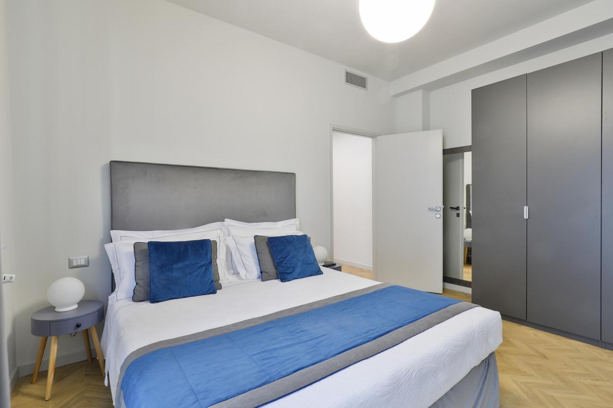 Como Lake Suites Apartment *